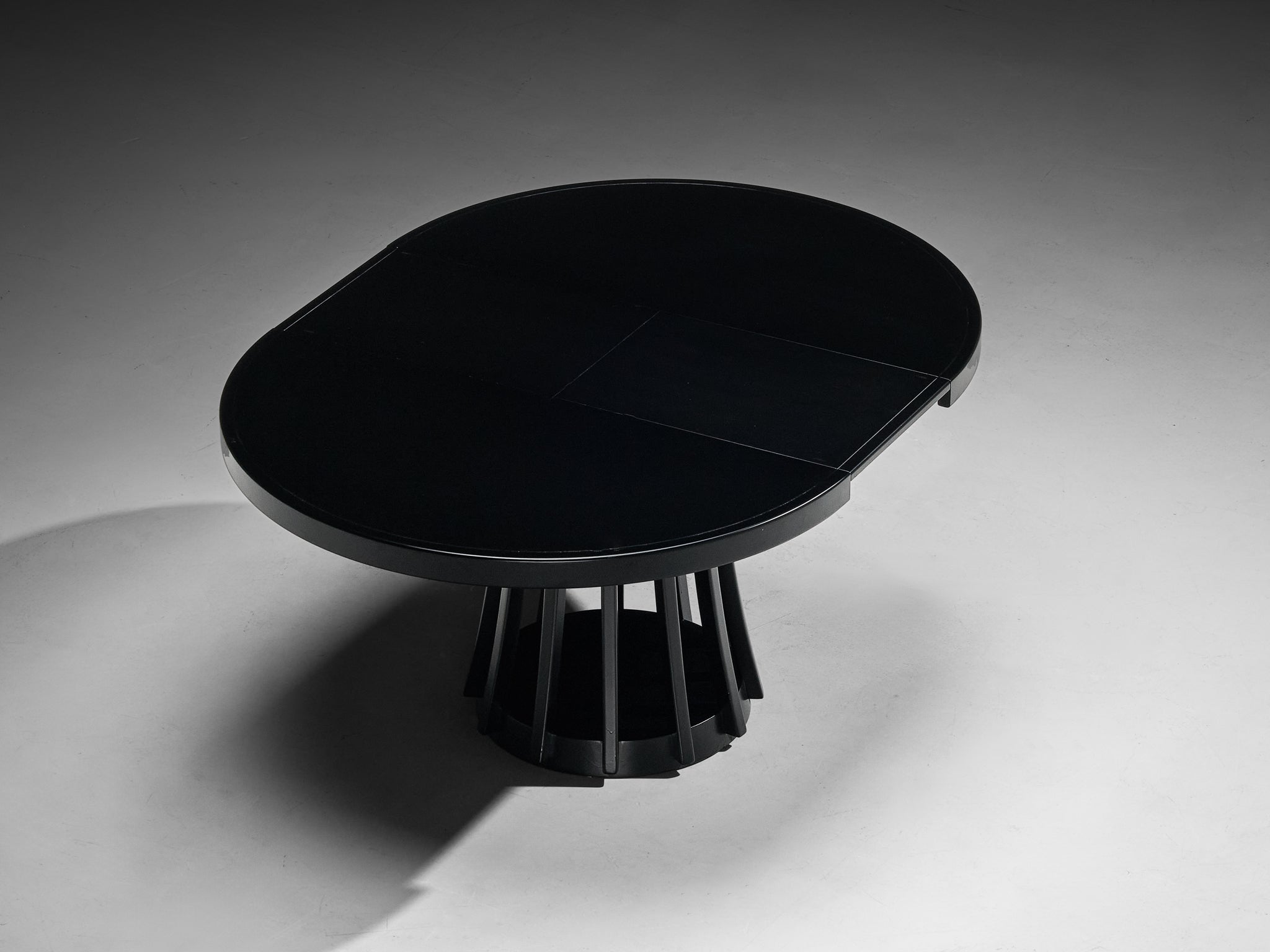Angelo Mangiarotti for La Sorgente del Mobile 'Programma S11' Extendable Round Dining Table