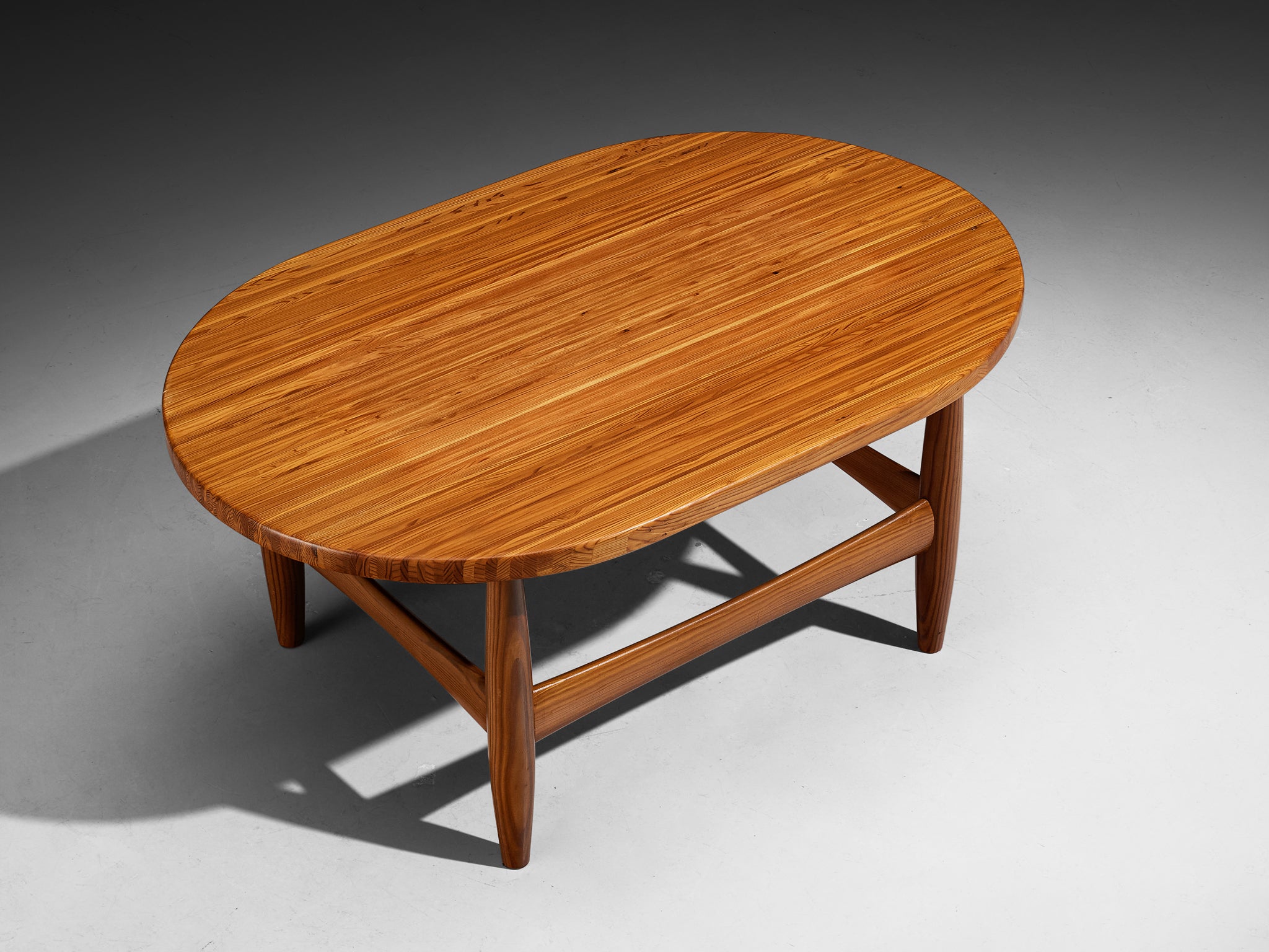 Rare Sergio Rodrigues for ISA Bergamo 'Sheriff' Coffee Table in Solid Pine Tables Morentz