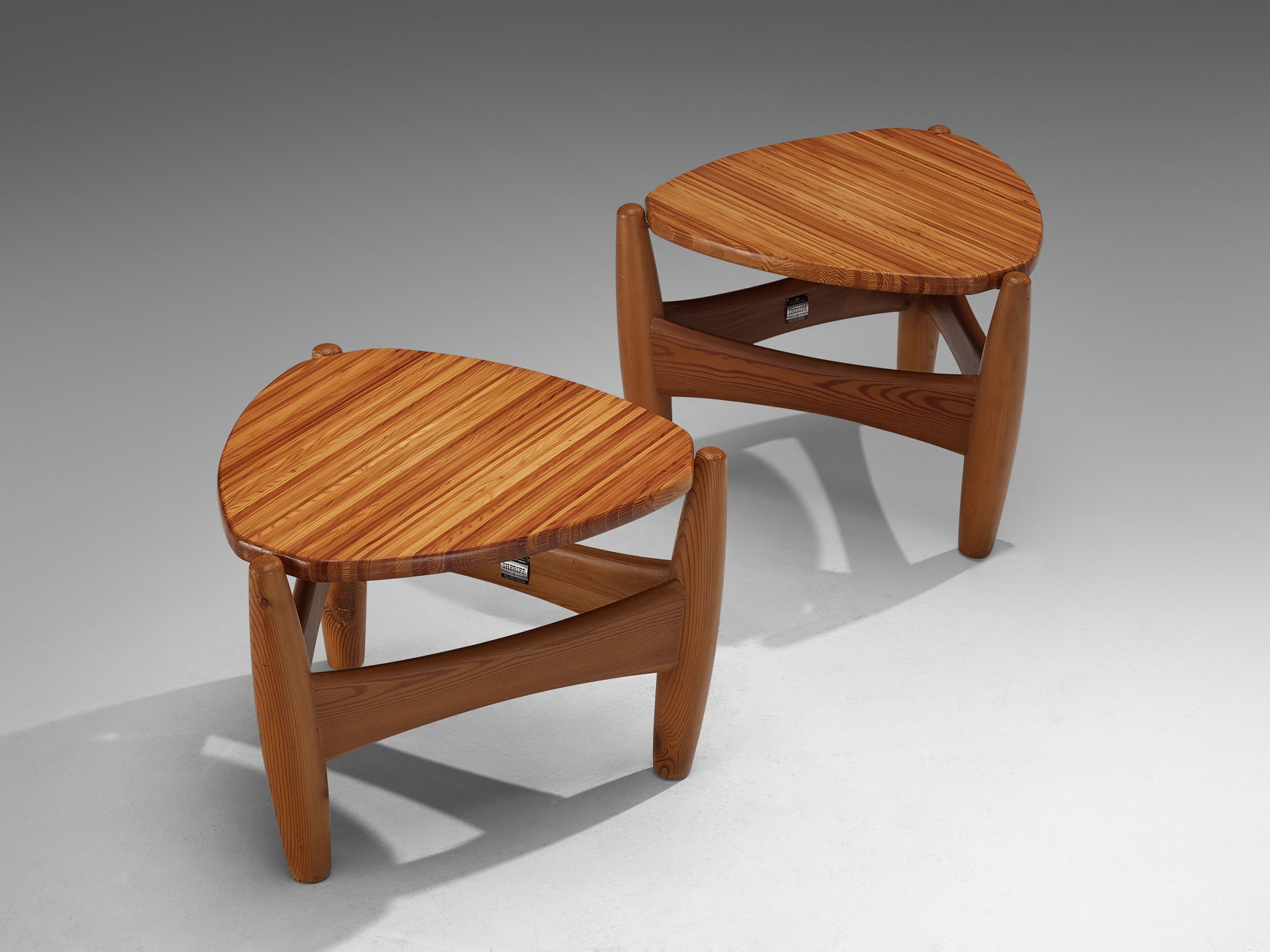 Rare Sergio Rodrigues for ISA Bergamo 'Sheriff' Side Tables in Solid Pine Tables Morentz