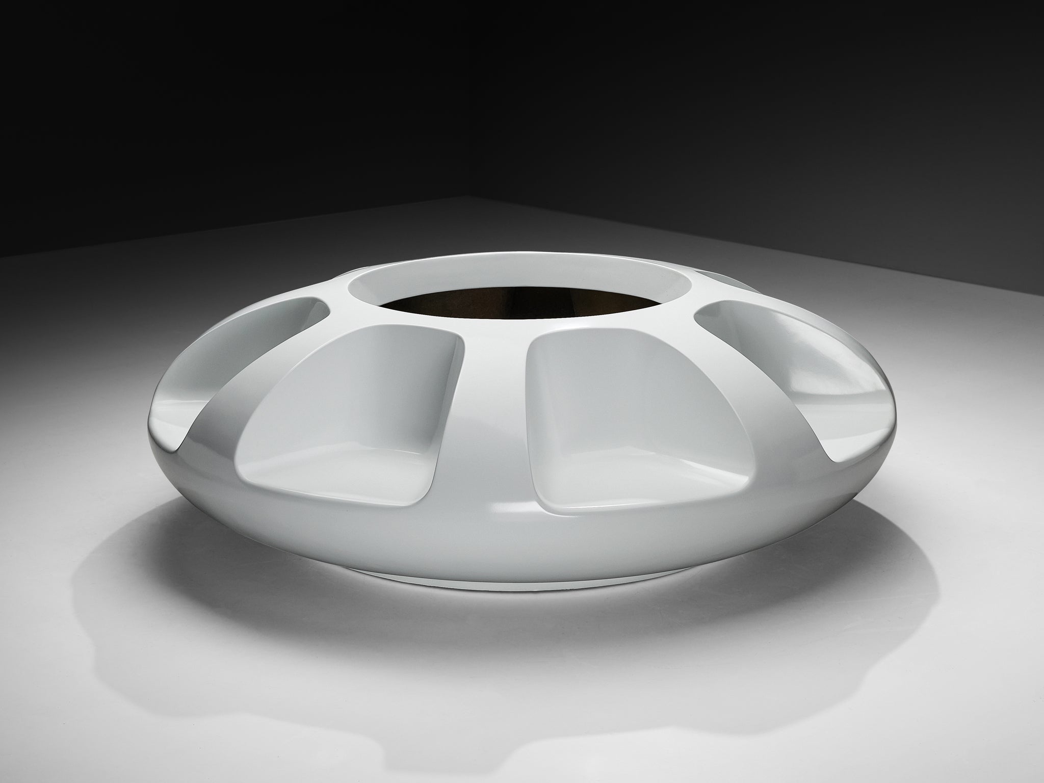 Elsie Crawford for Sintoform 'Carousel' Planter Sofa Bench in Fiberglass Seating Morentz