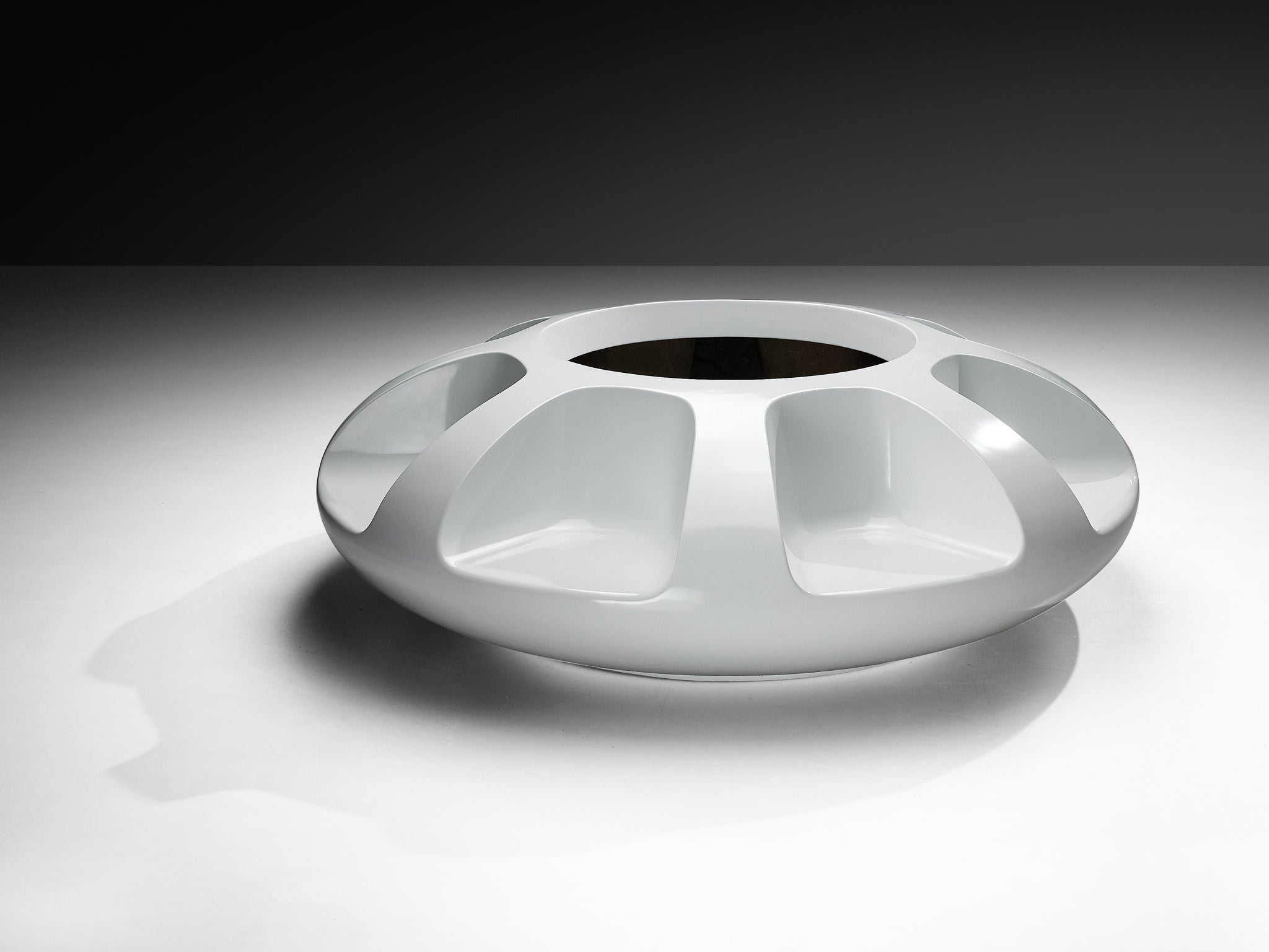 Elsie Crawford for Sintoform 'Carousel' Planter Sofa Bench in Fiberglass Seating Morentz