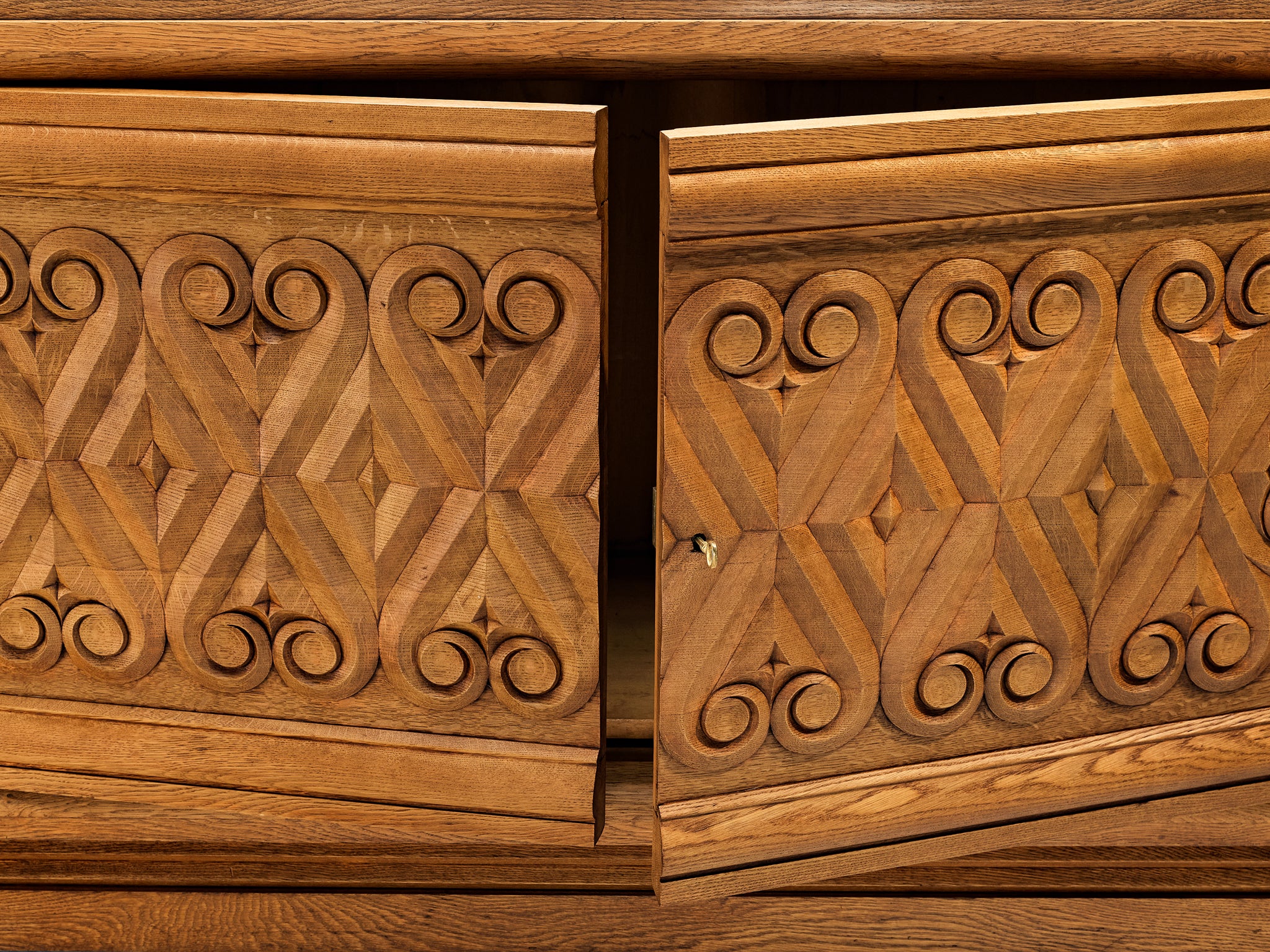 André Le Picard Sideboard in Solid Oak 1930s Case pieces and storage cabinets Morentz