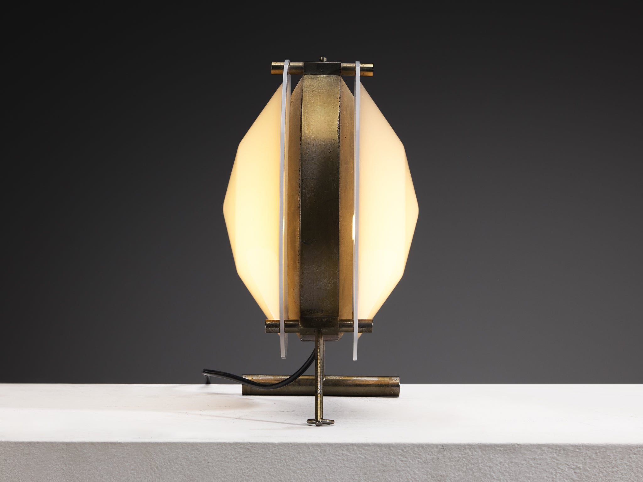 Rare Tito Agnoli for O-Luce '260' Table Lamp in Perspex and Brass Lighting Morentz