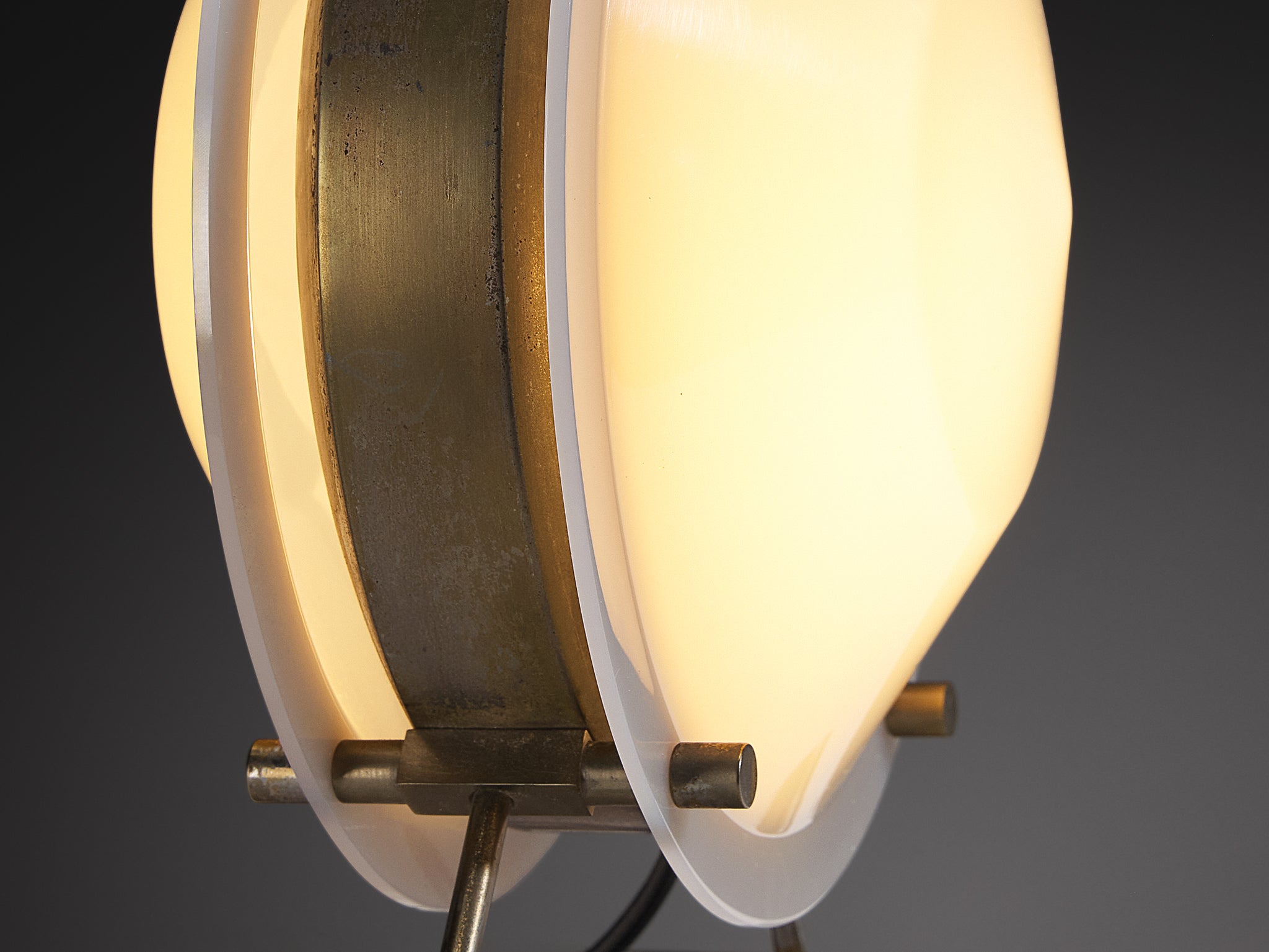 Rare Tito Agnoli for O-Luce '260' Table Lamp in Perspex and Brass Lighting Morentz