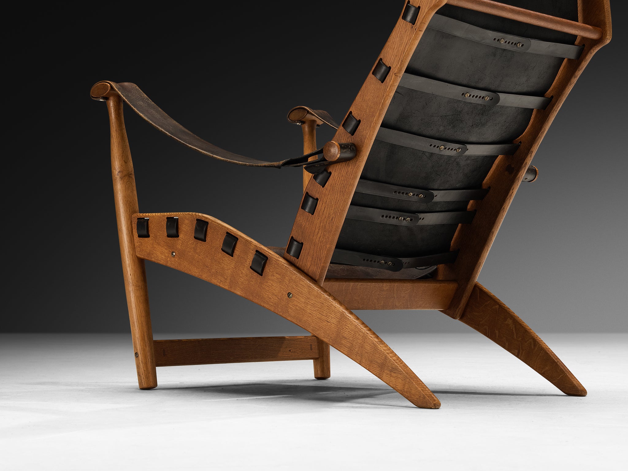 Mogens Voltelen for Niels Vodder 'Copenhagen II' Lounge Chair in Oak Seating Morentz
