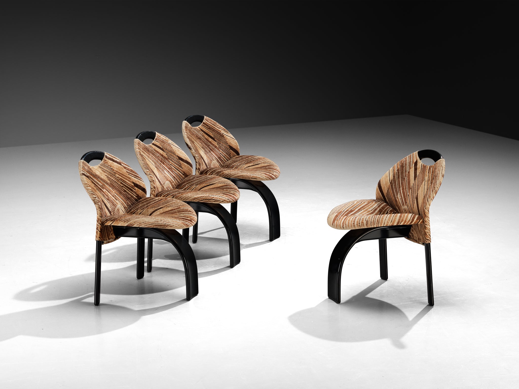 Giovanni Offredi for Saporiti Set of Four 'Sail' Dining Chairs in Velv