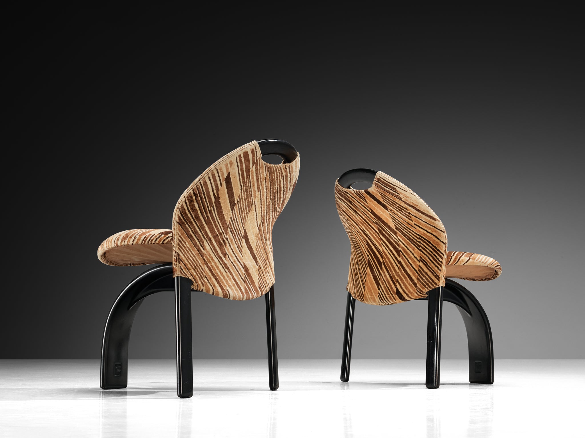 Giovanni Offredi for Saporiti Set of Four 'Sail' Dining Chairs in Velv