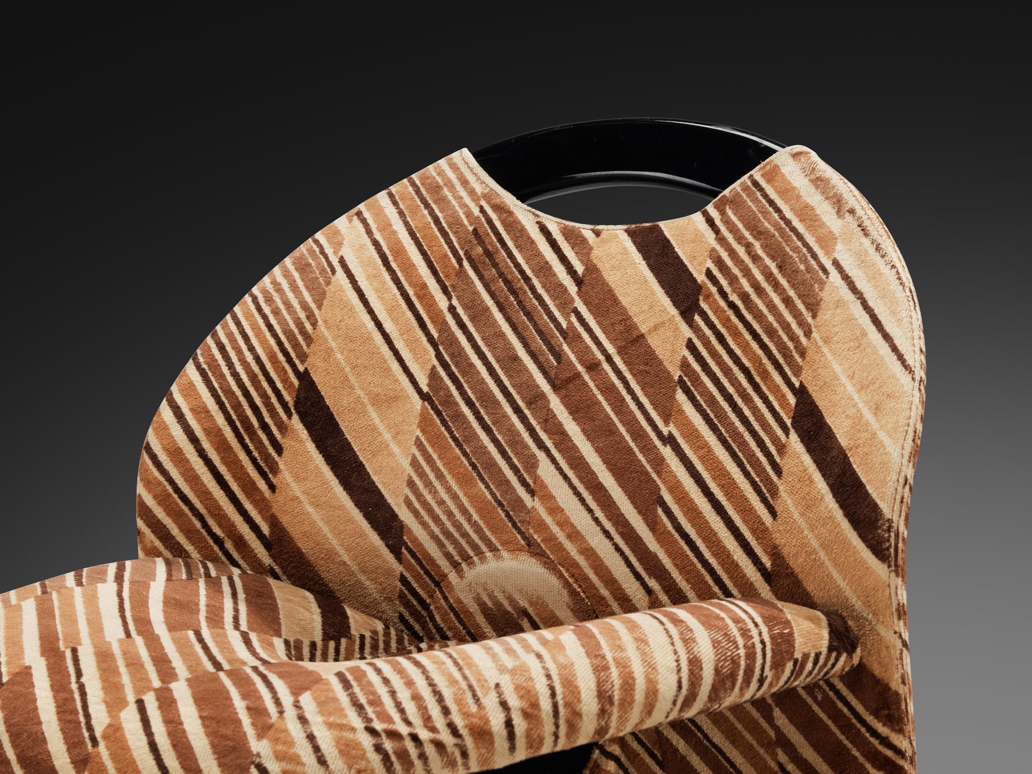 Giovanni Offredi for Saporiti Set of Four 'Sail' Dining Chairs in Velvet Seating Morentz