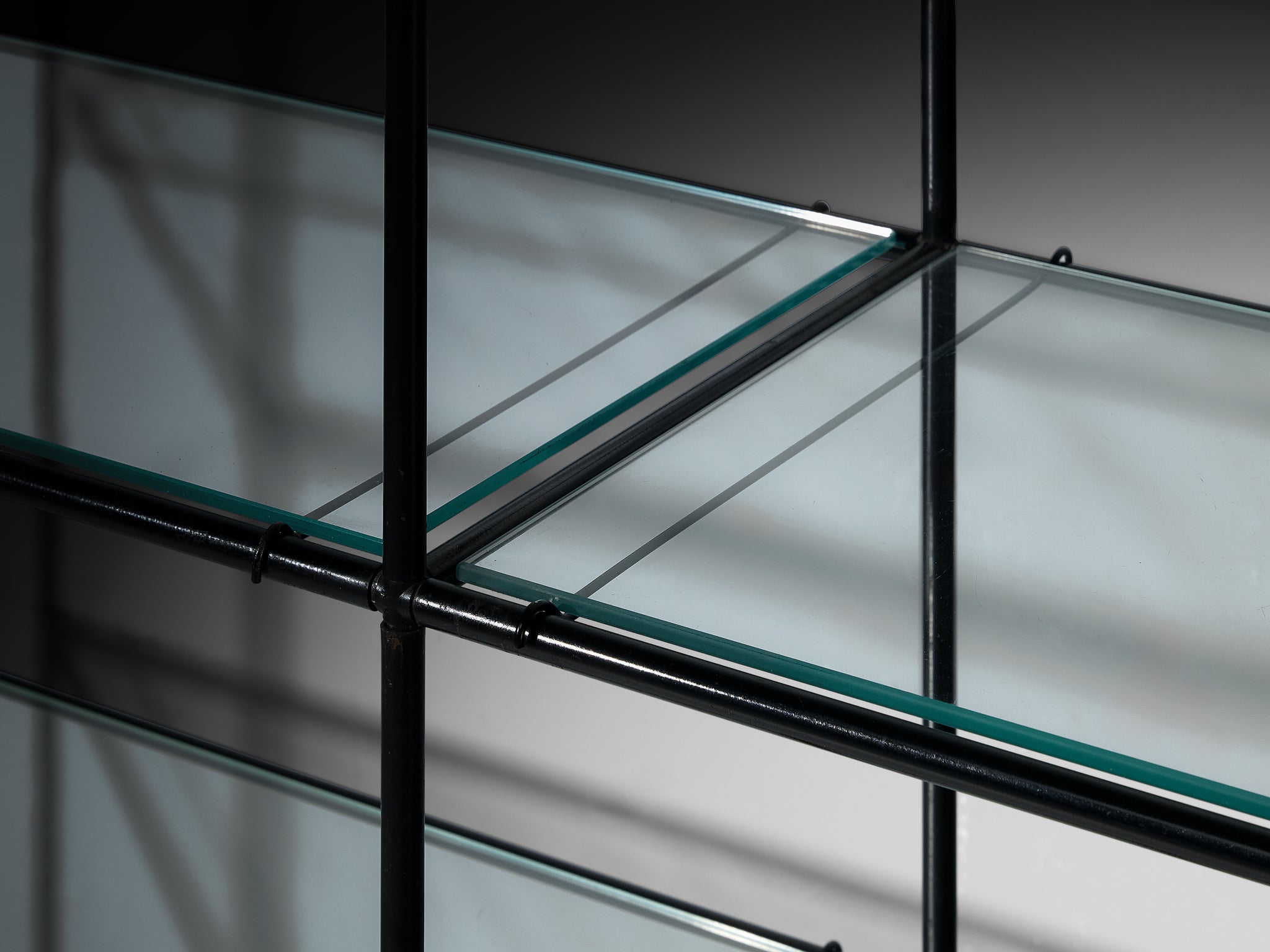 Poul Cadovius Wall Unit in Metal and Glass Case pieces and storage cabinets Morentz