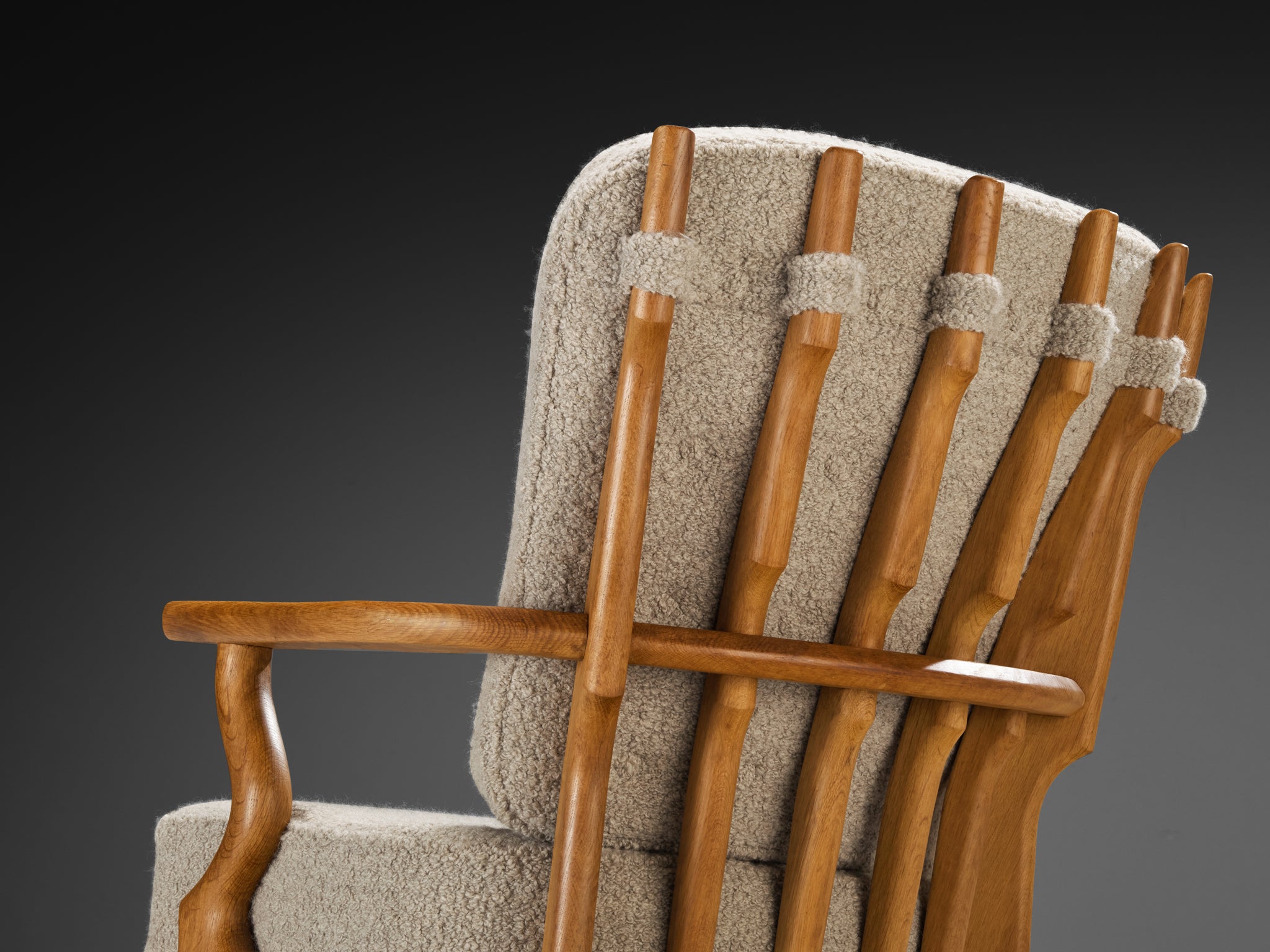 Guillerme & Chambron 'Petit Repos' Lounge Chair in Solid Oak and Bouclé Seating Morentz