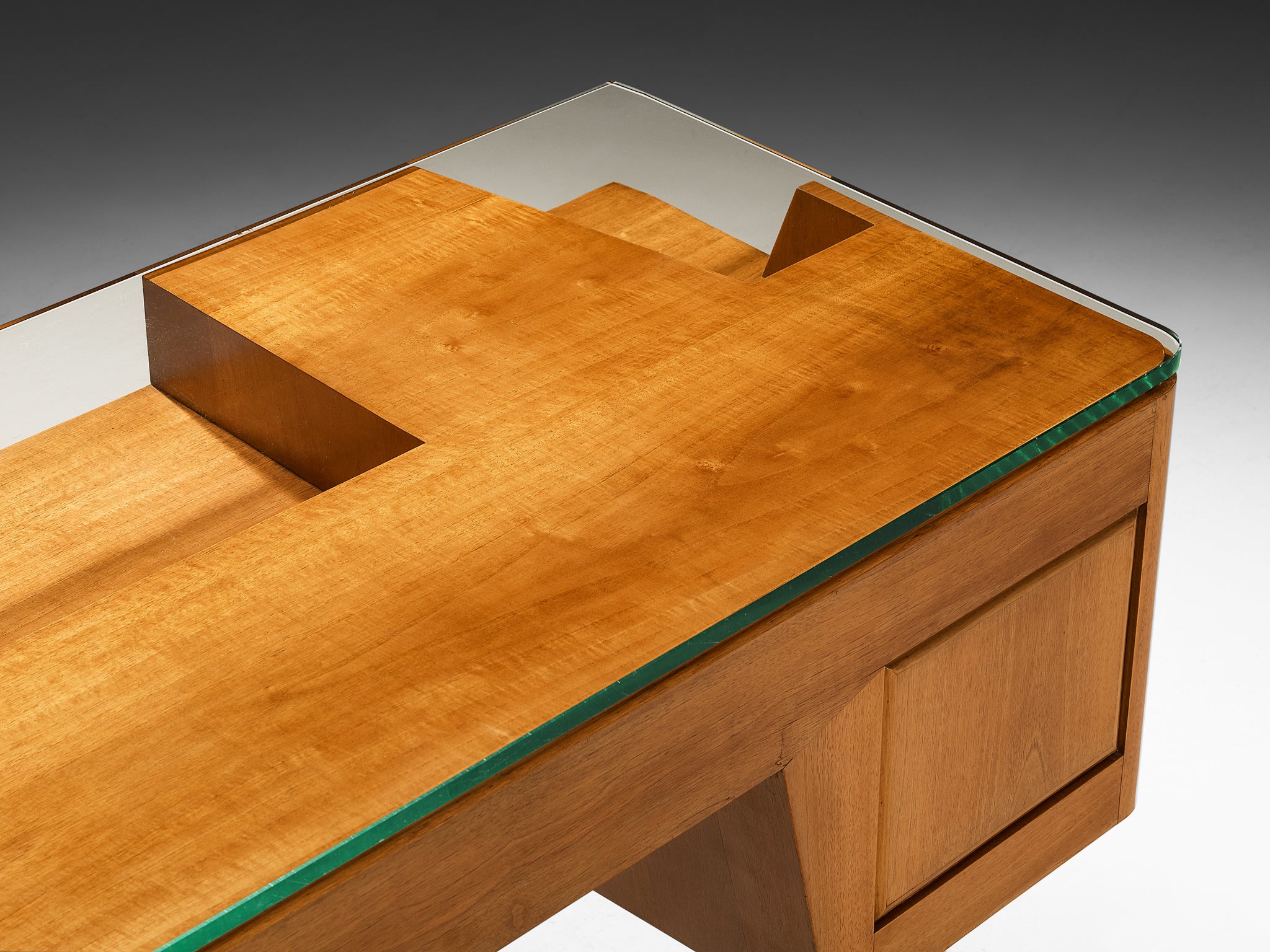 Italian Mid-Century Modern Desk in Walnut with Floating Glass Top Tables Morentz