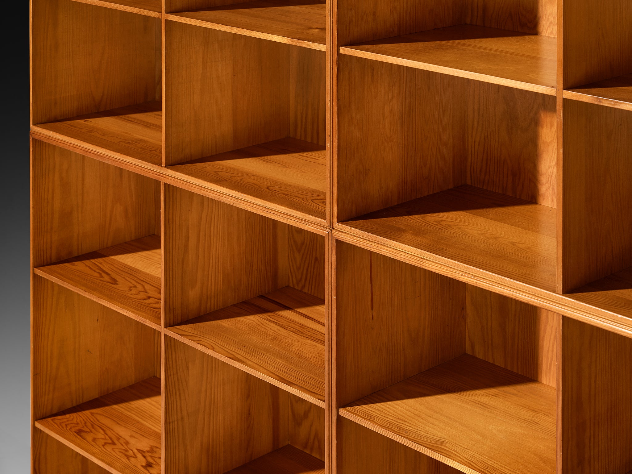 Mogens Koch for Rud Radmussen Modular Bookcase in Pine Case pieces and storage cabinets Morentz