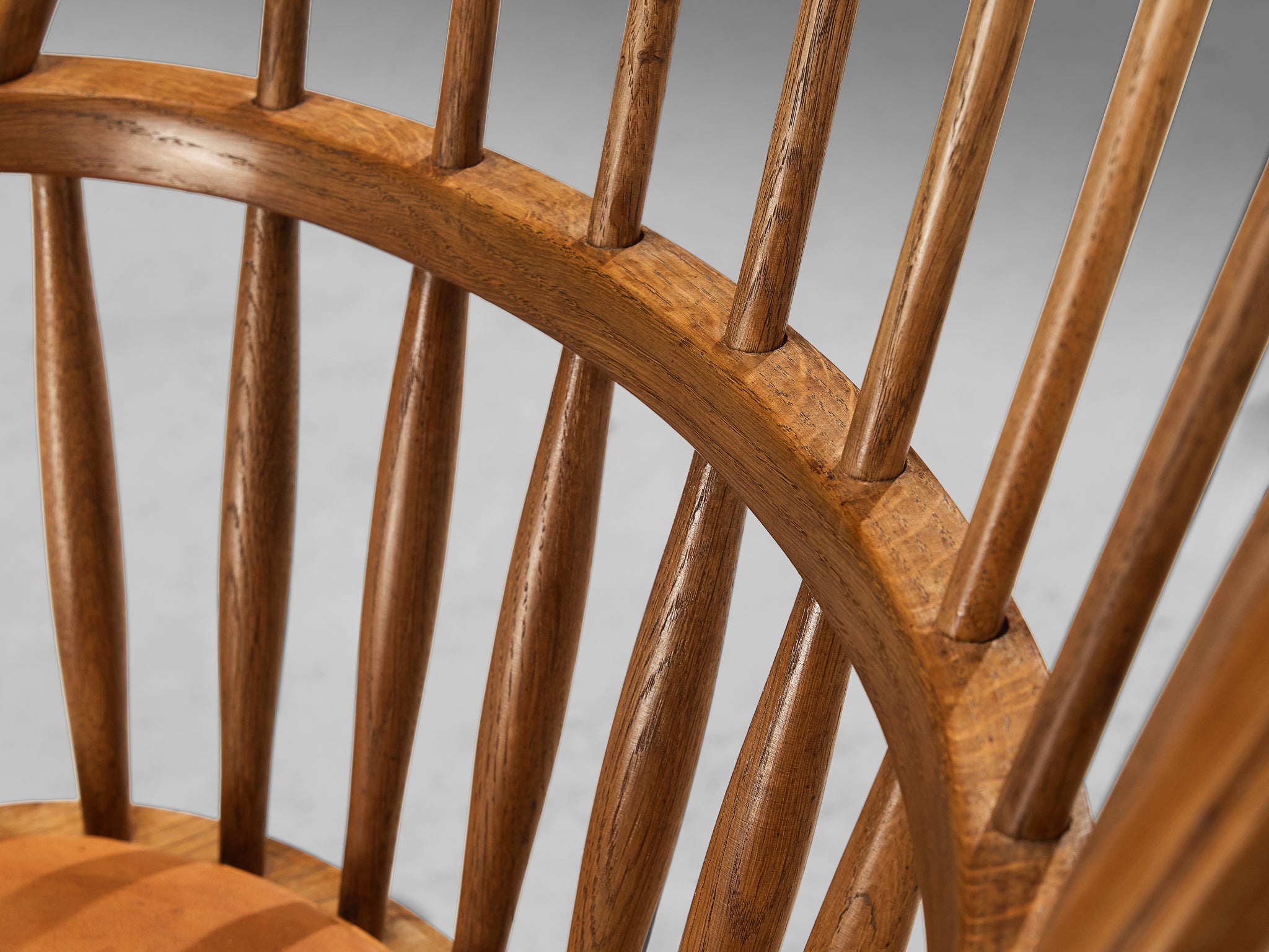 Frits Henningsen for Carl Hansen & Søn Windsor Chair in Oak and Leather Seating Morentz