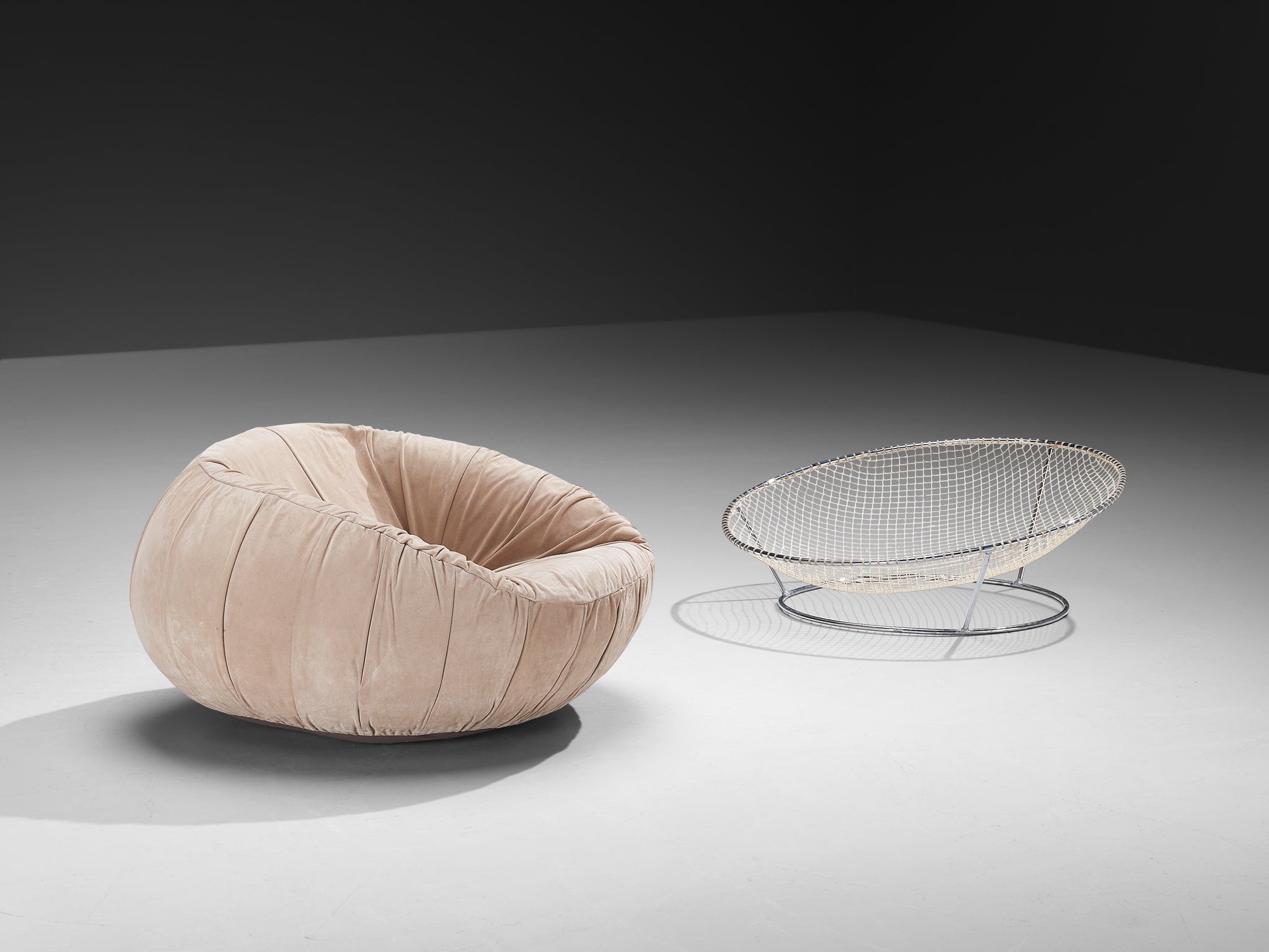 Percival Lafer 'MP 87' Lounge Chair in Beige Suede Seating Morentz