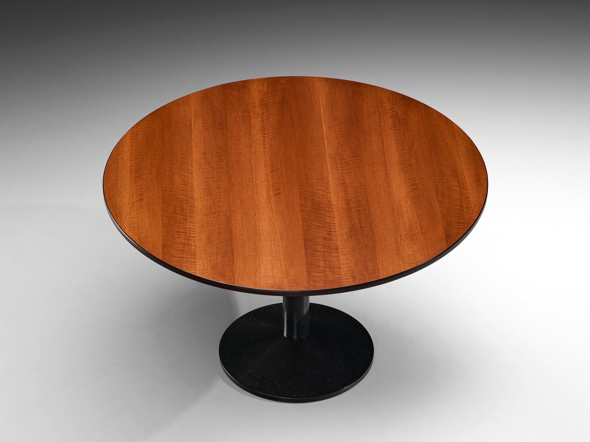 Franco Albini and Franca Helg for Poggi 'TL30' Round Table in Walnut and Black Steel Tables Morentz