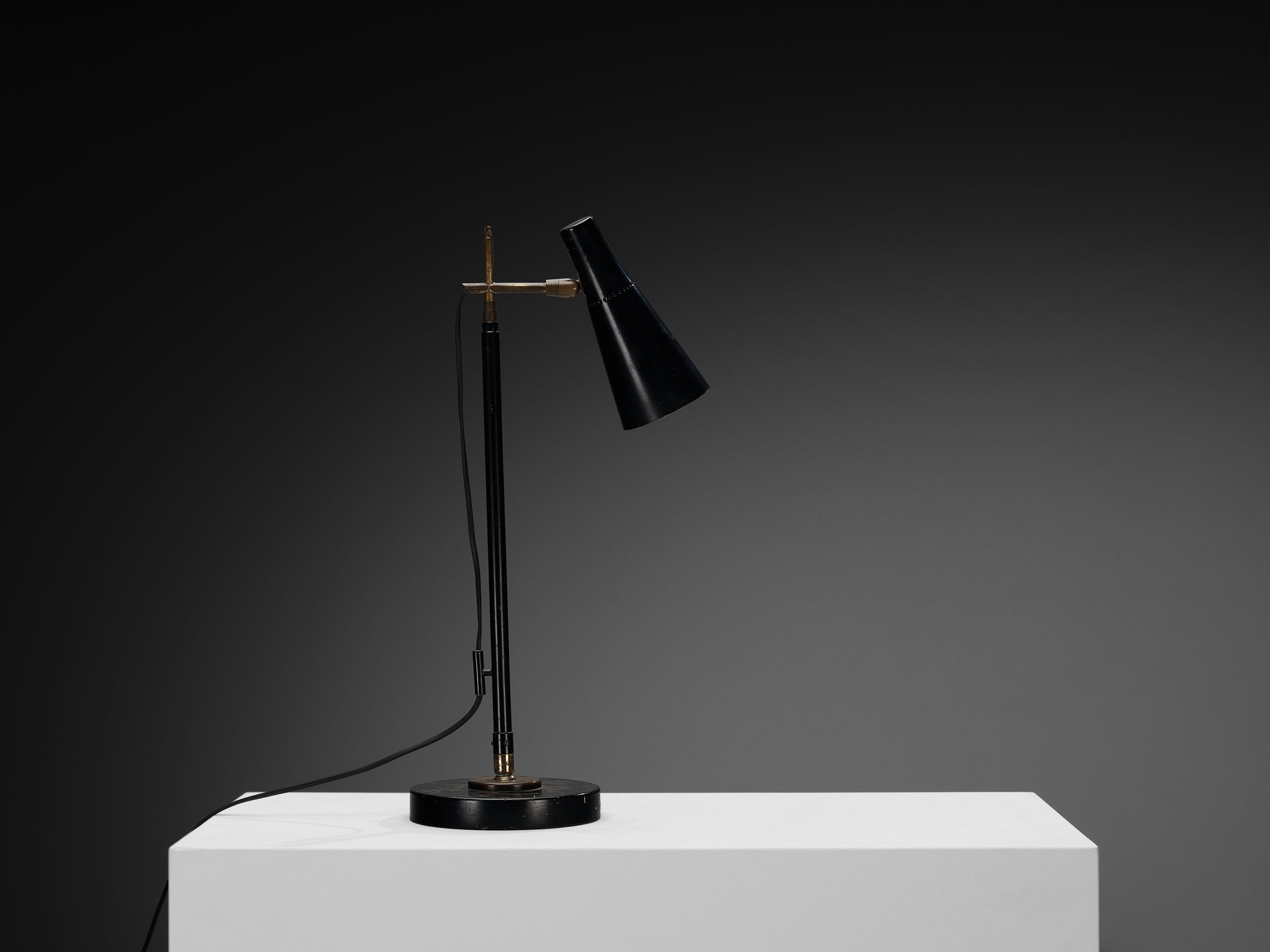 Angelo Ostuni and Renato Forti for O-Luce '201' Floor or Table Lamp in Black Lighting Morentz