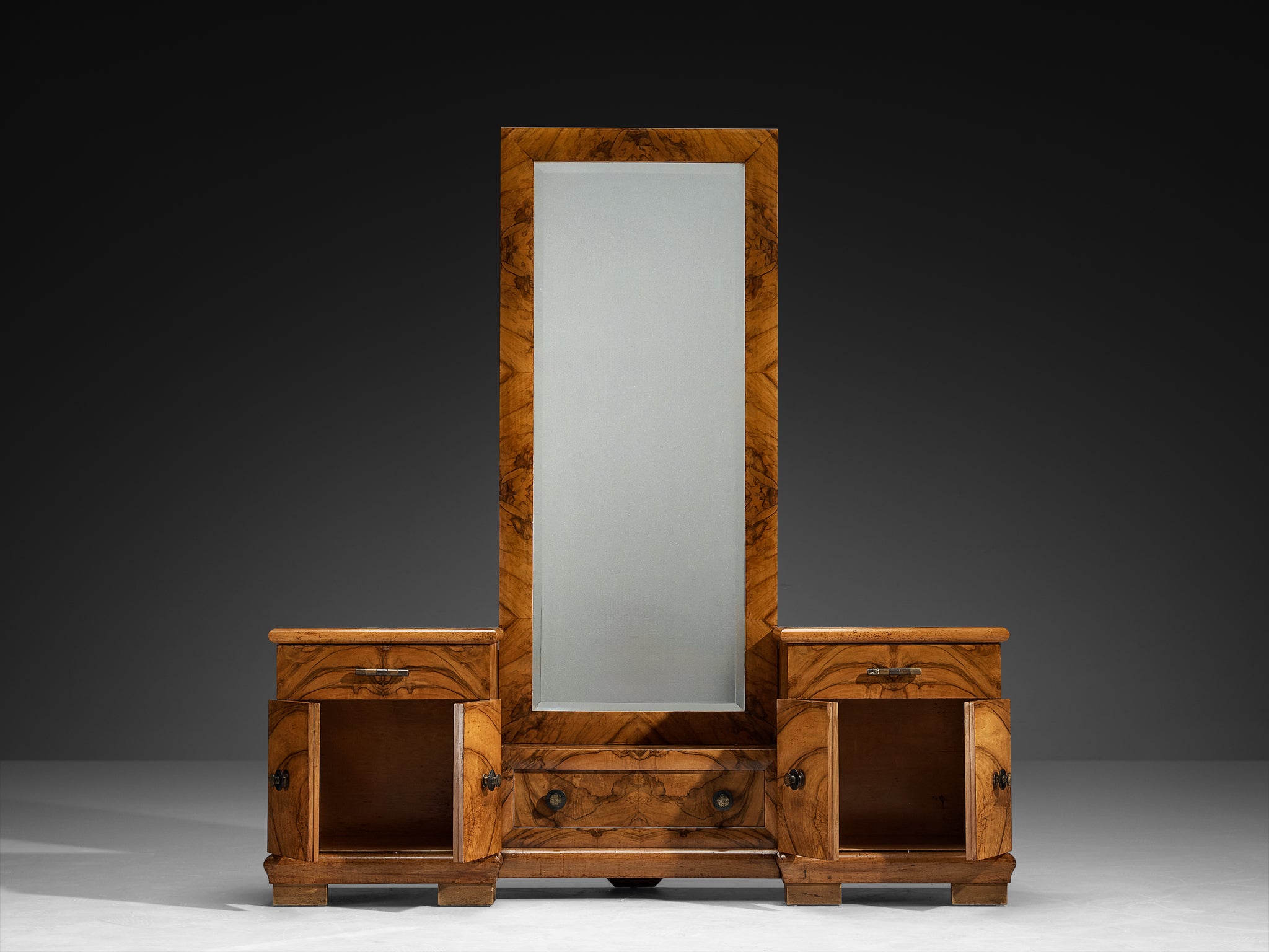 Gaetano Borsani for Atelier di Varedo Vanity Set with Stool in Walnut Burl Tables Morentz