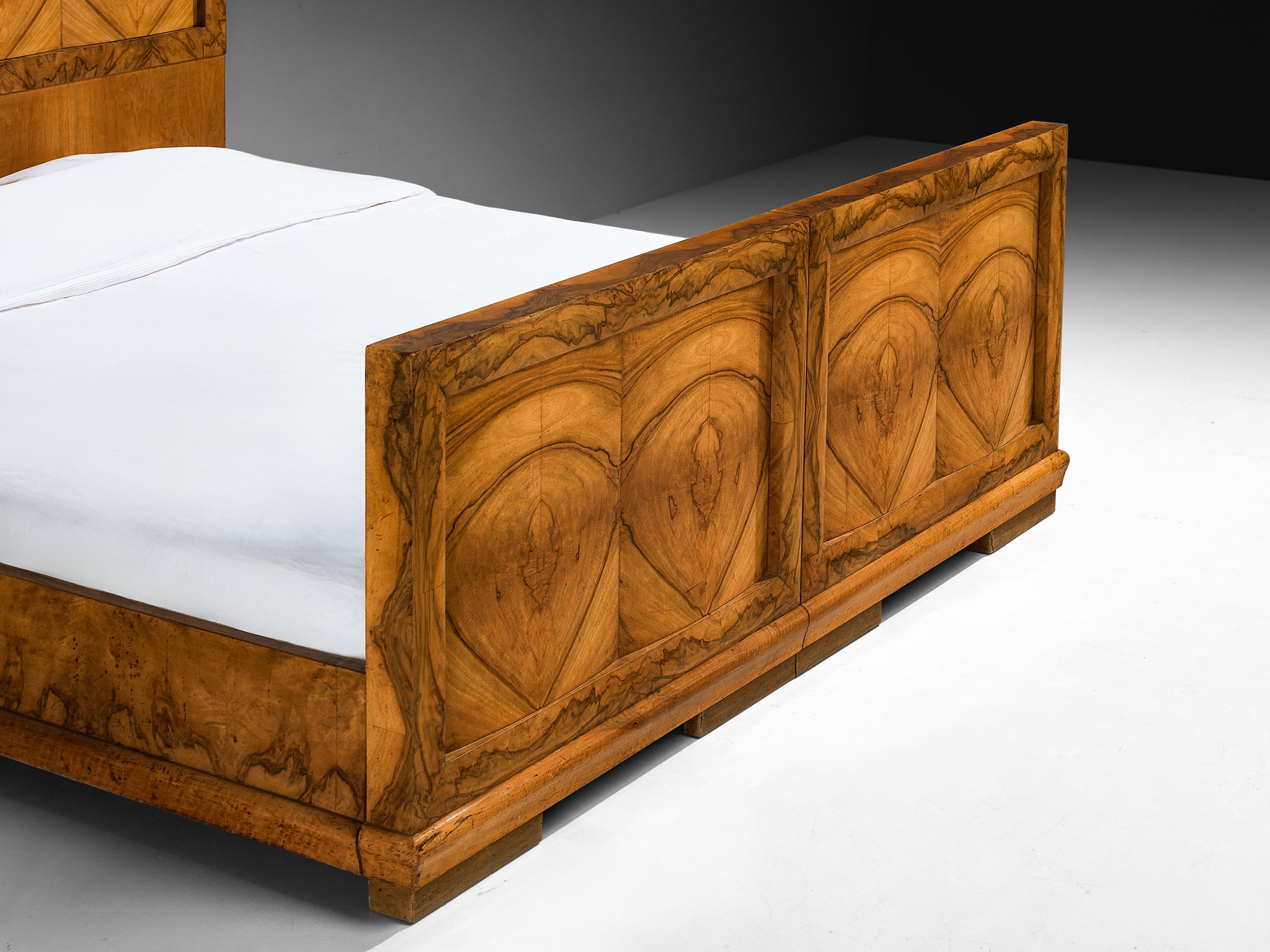 Gaetano Borsani for Atelier di Varedo Double Bed in Walnut Burl More Furniture and Collectibles Morentz