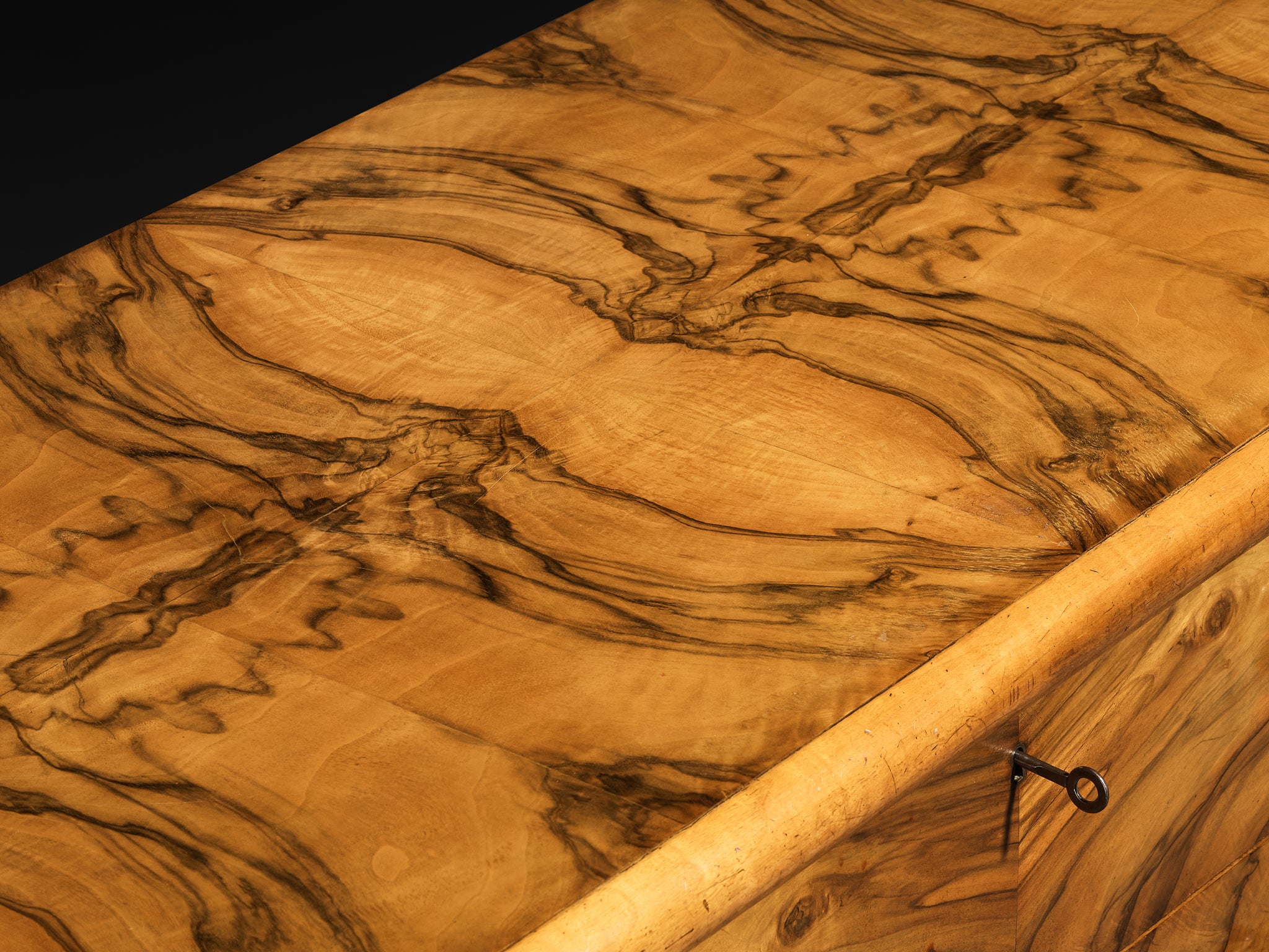 Gaetano Borsani for Atelier di Varedo Chest of Drawers in Walnut Burl and Brass Case pieces and storage cabinets Morentz