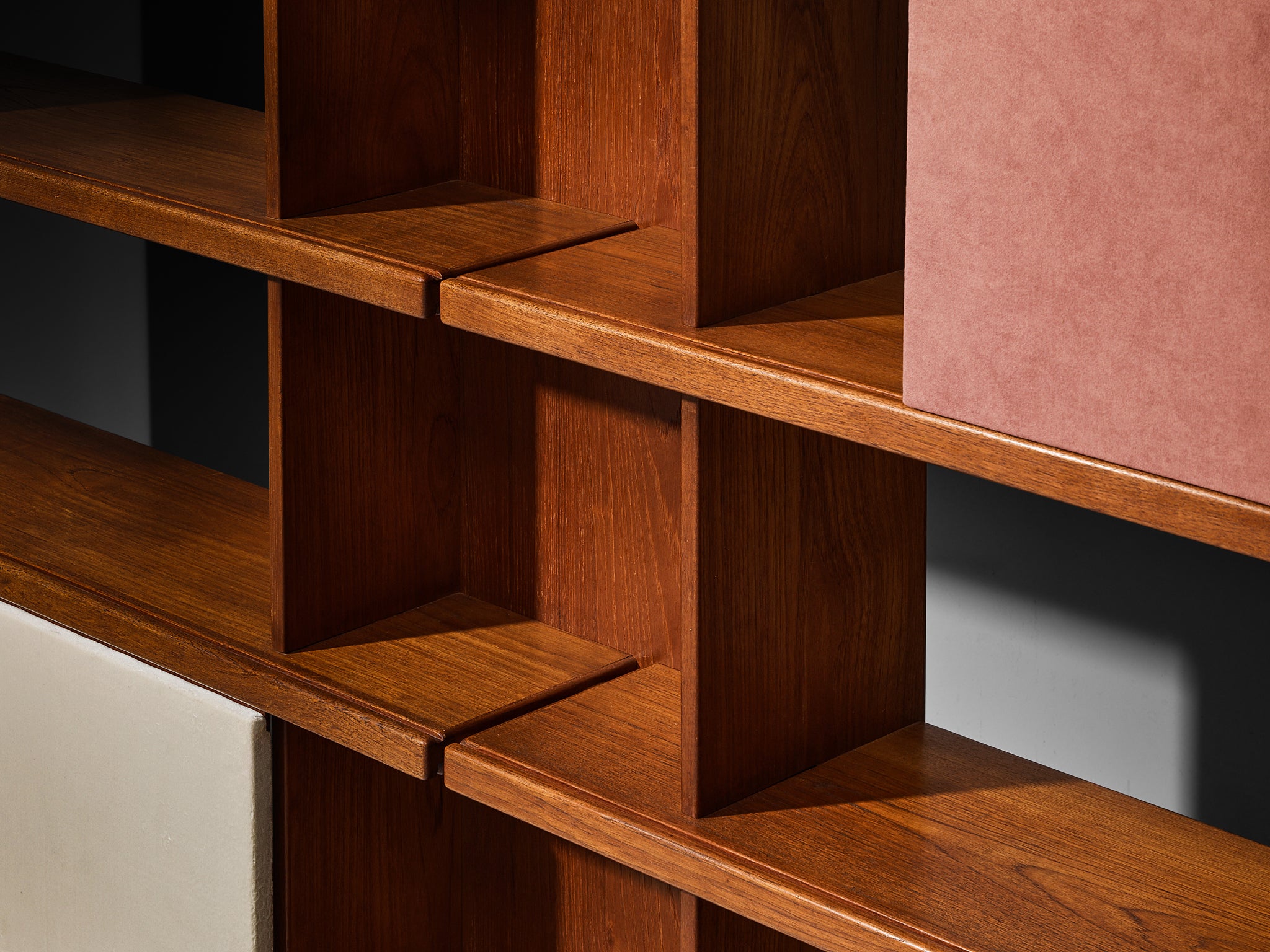 Ilmari Tapiovaara for La Permanente Mobili Cantù Bookcase Case pieces and storage cabinets Morentz