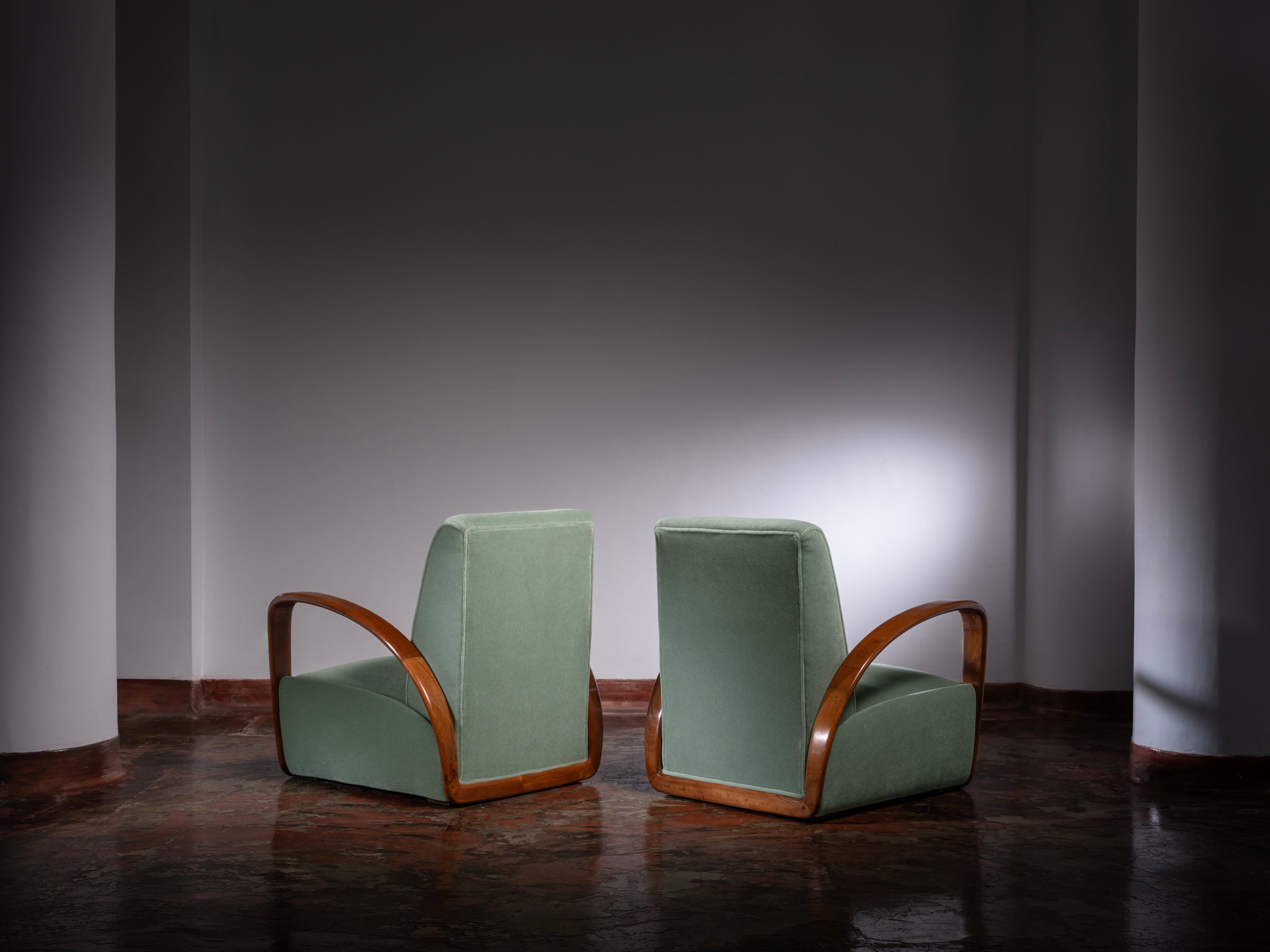 Rare Osvaldo Borsani for Arredamenti Borsani Varedo Pair of Lounge Chairs in Walnut Seating Morentz
