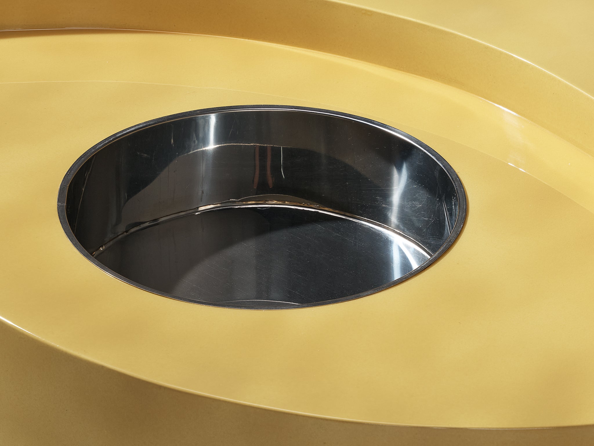 Willy Rizzo 'TRG' Circular Yellow Coffee Table Tables Morentz