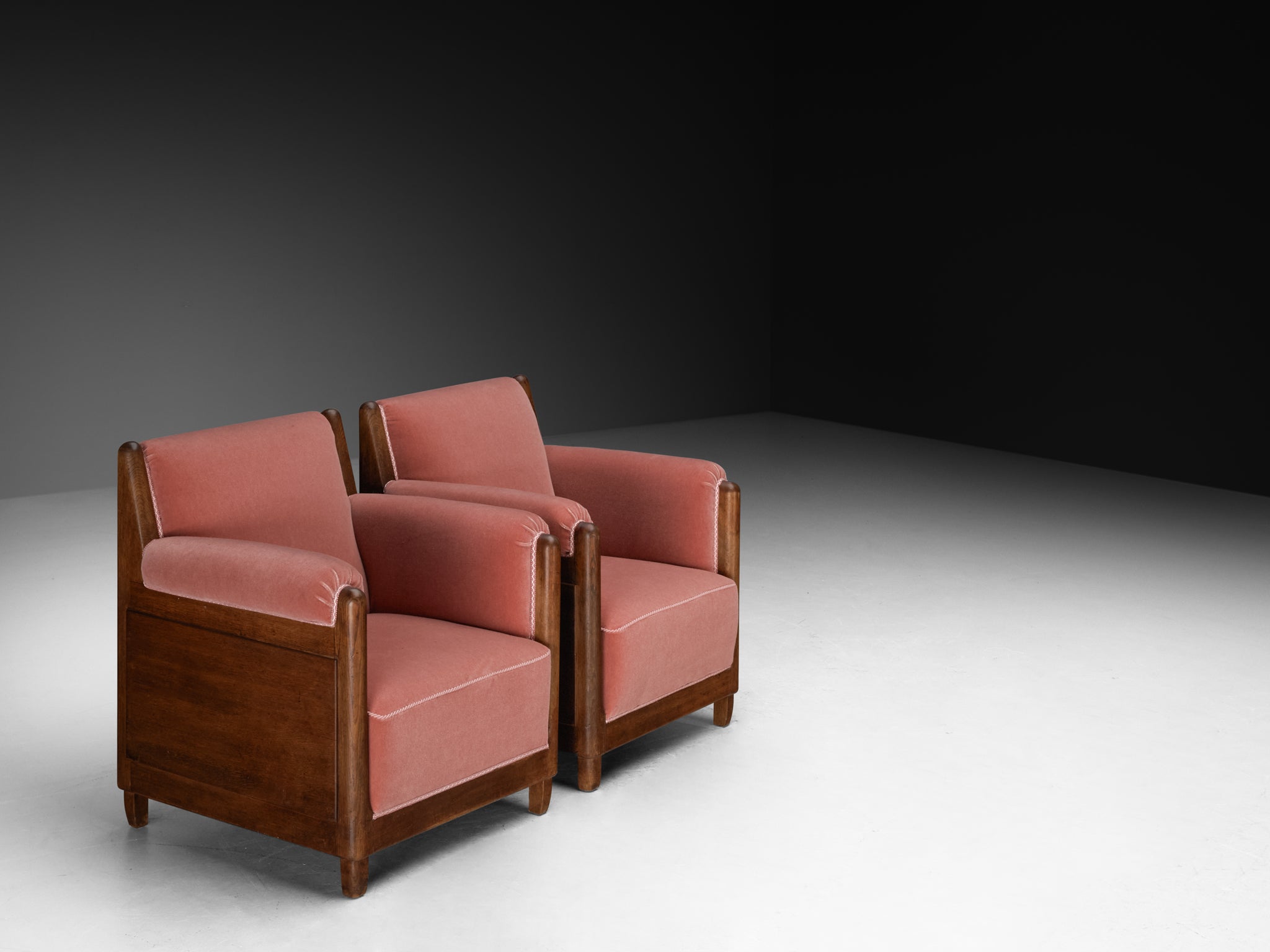 Pair of 1940s Lounge Chairs in Solid Oak and Newly Upholstered Dusty Pink Mohair