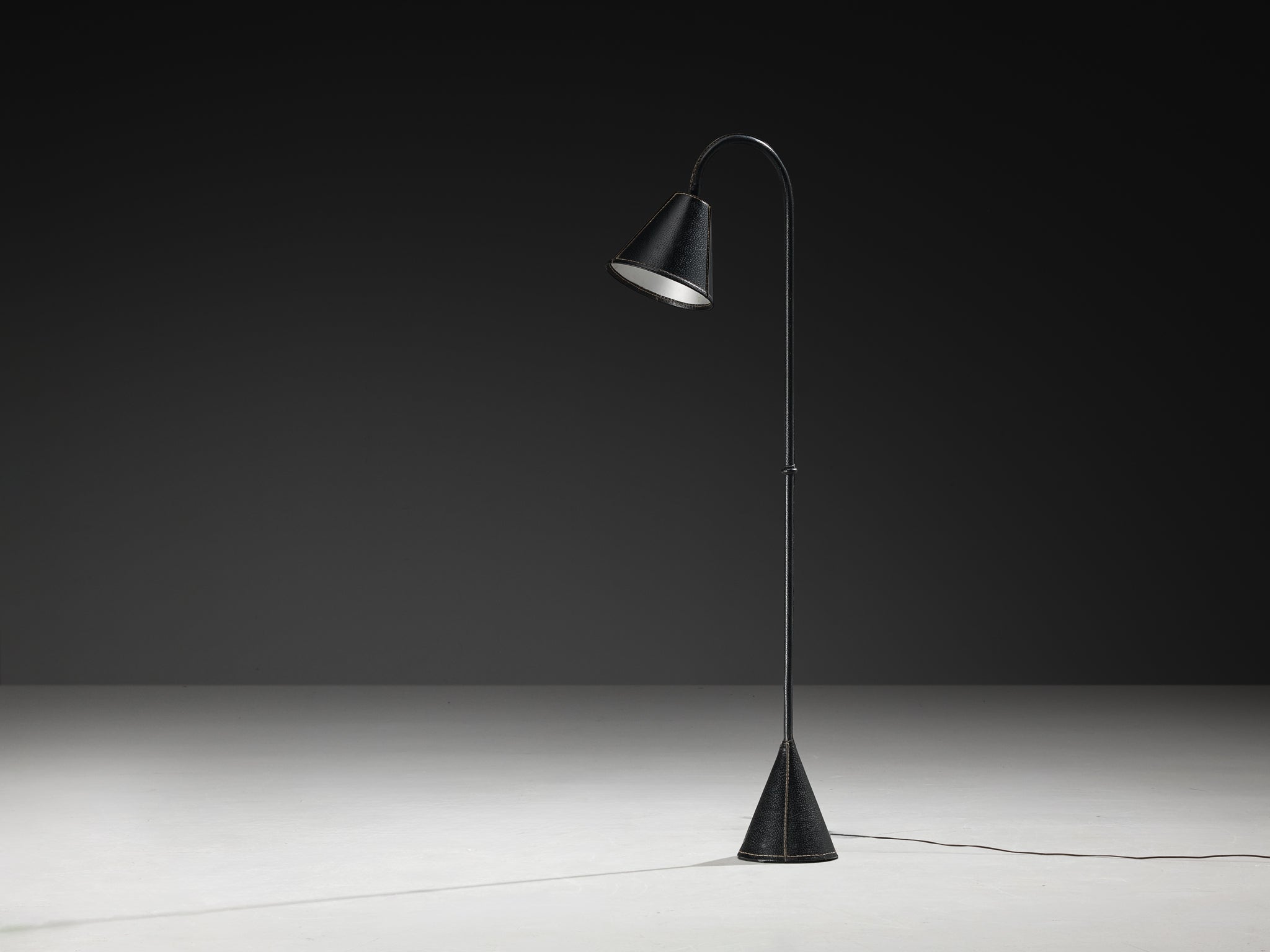 Valentí Spanish Floor Lamp in Black Stitched Saddle Leather Lighting Morentz