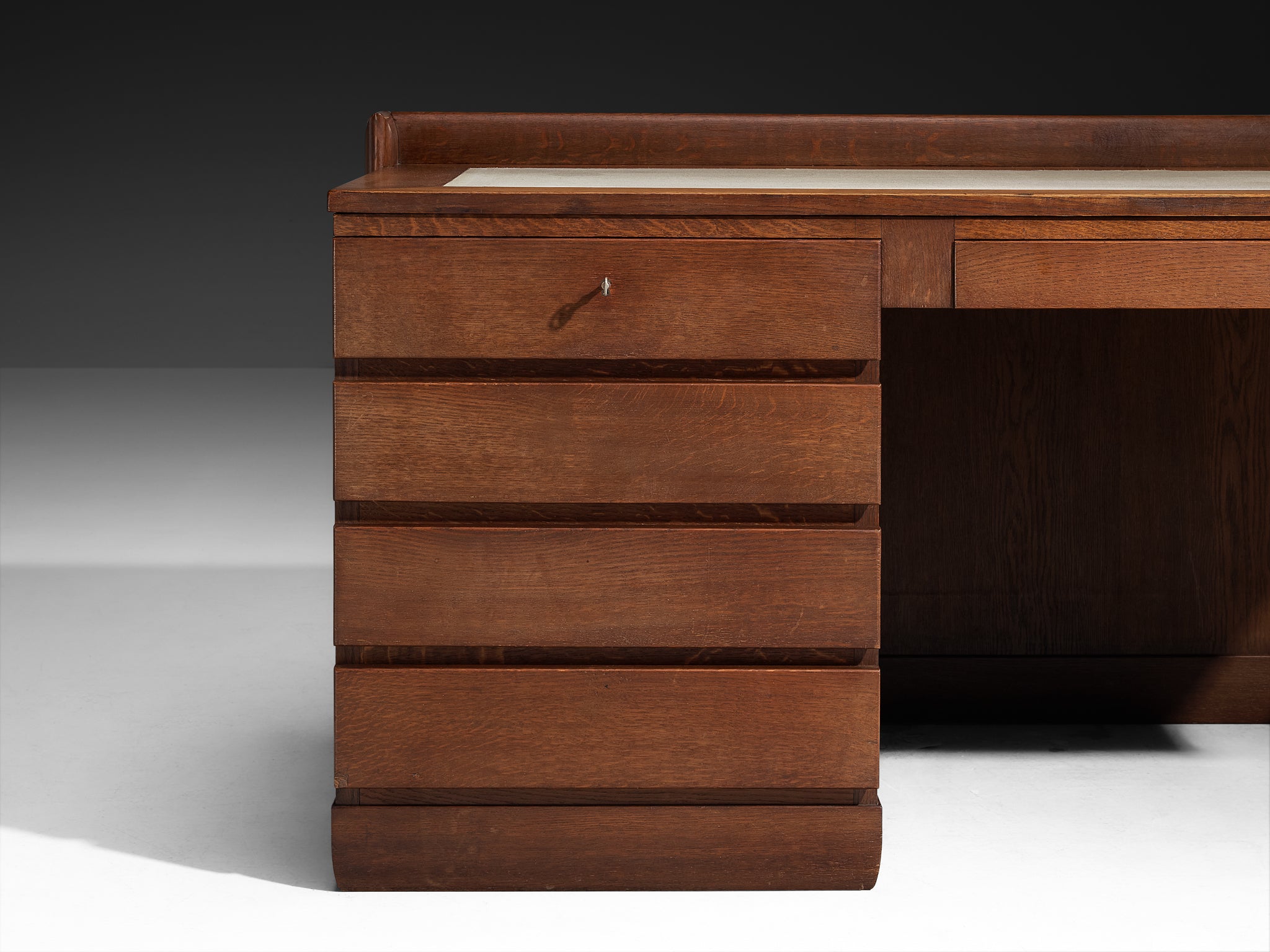 Paul Bromberg for H. Pander & Zonen Free-Standing Desk in Solid Oak Tables Morentz