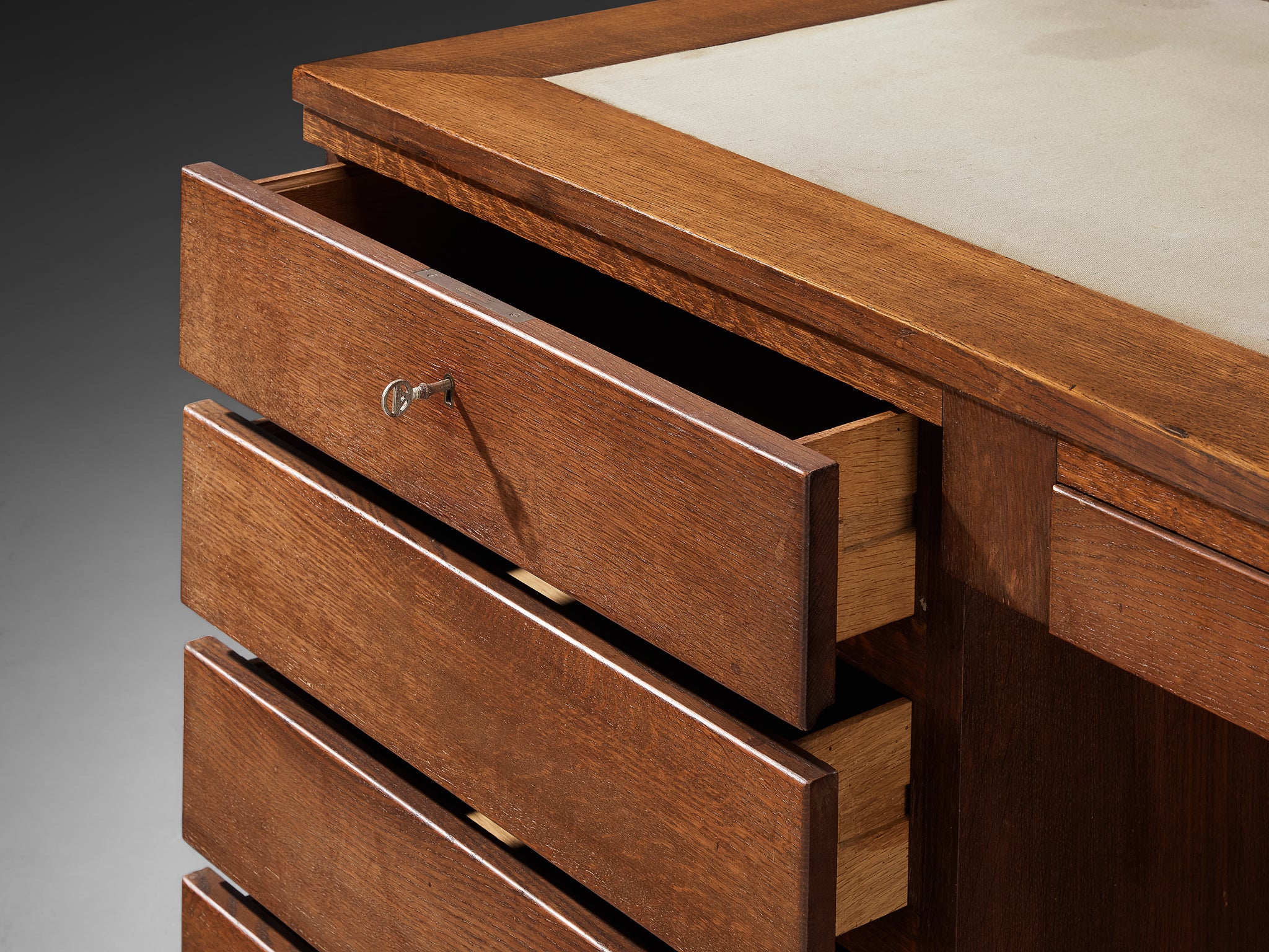 Paul Bromberg for H. Pander & Zonen Free-Standing Desk in Solid Oak Tables Morentz