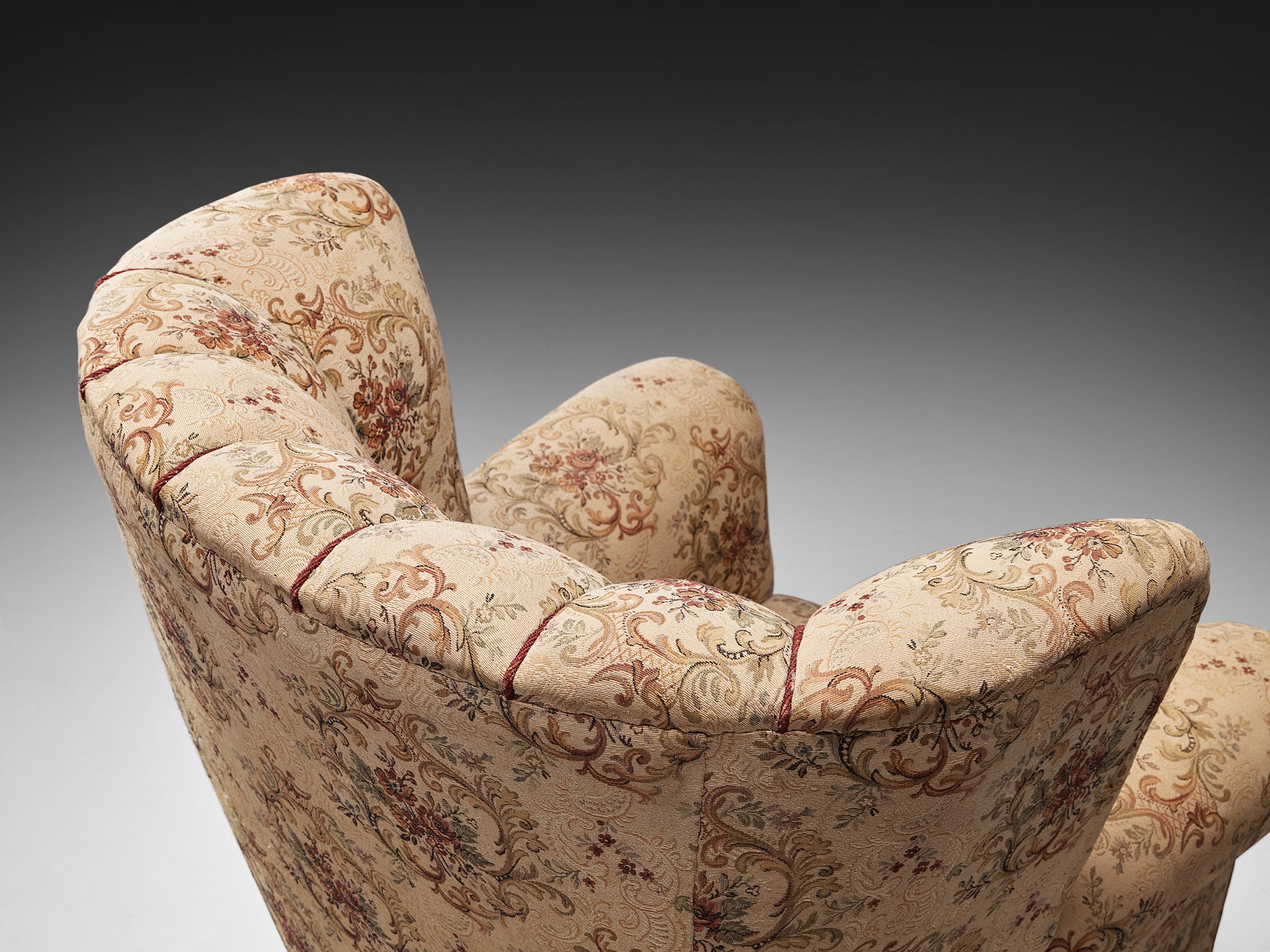 Mid-Century Bulky Lounge Chair in Patterned Upholstery Seating Morentz