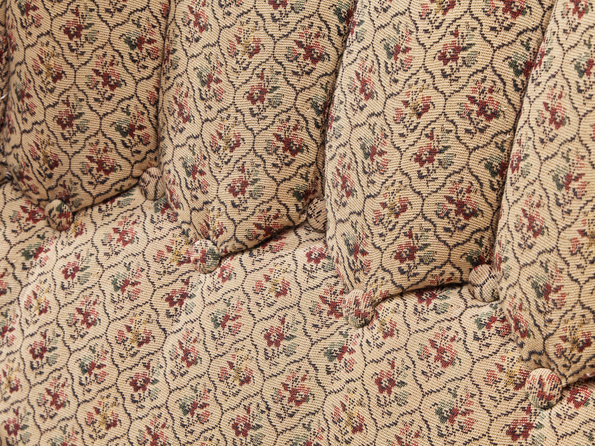 Mid-Century Bulky Lounge Chair in Beige Patterned Upholstery Seating Morentz