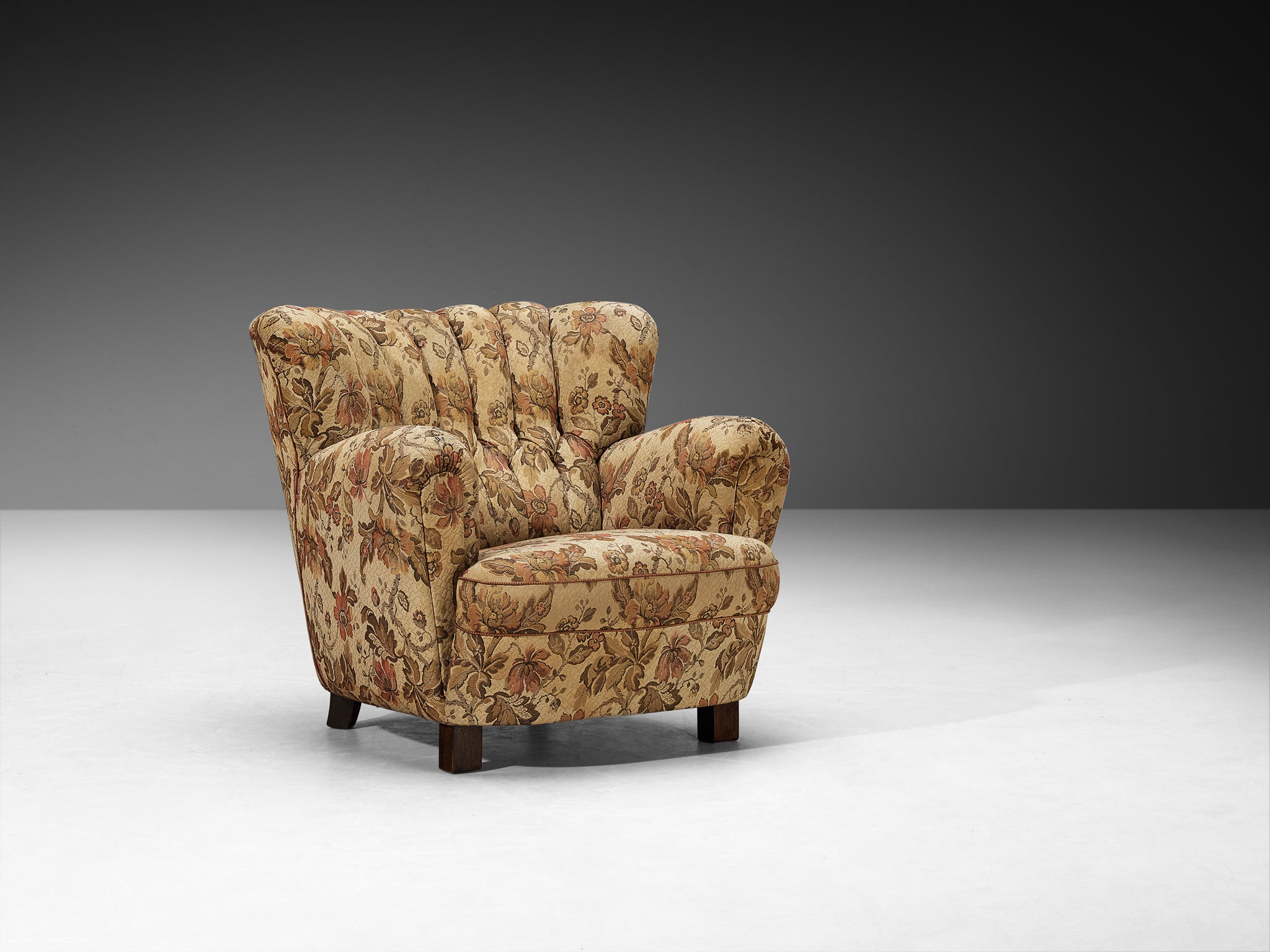Pair of Mid-Century Lounge Chairs in Floral Upholstery Seating Morentz