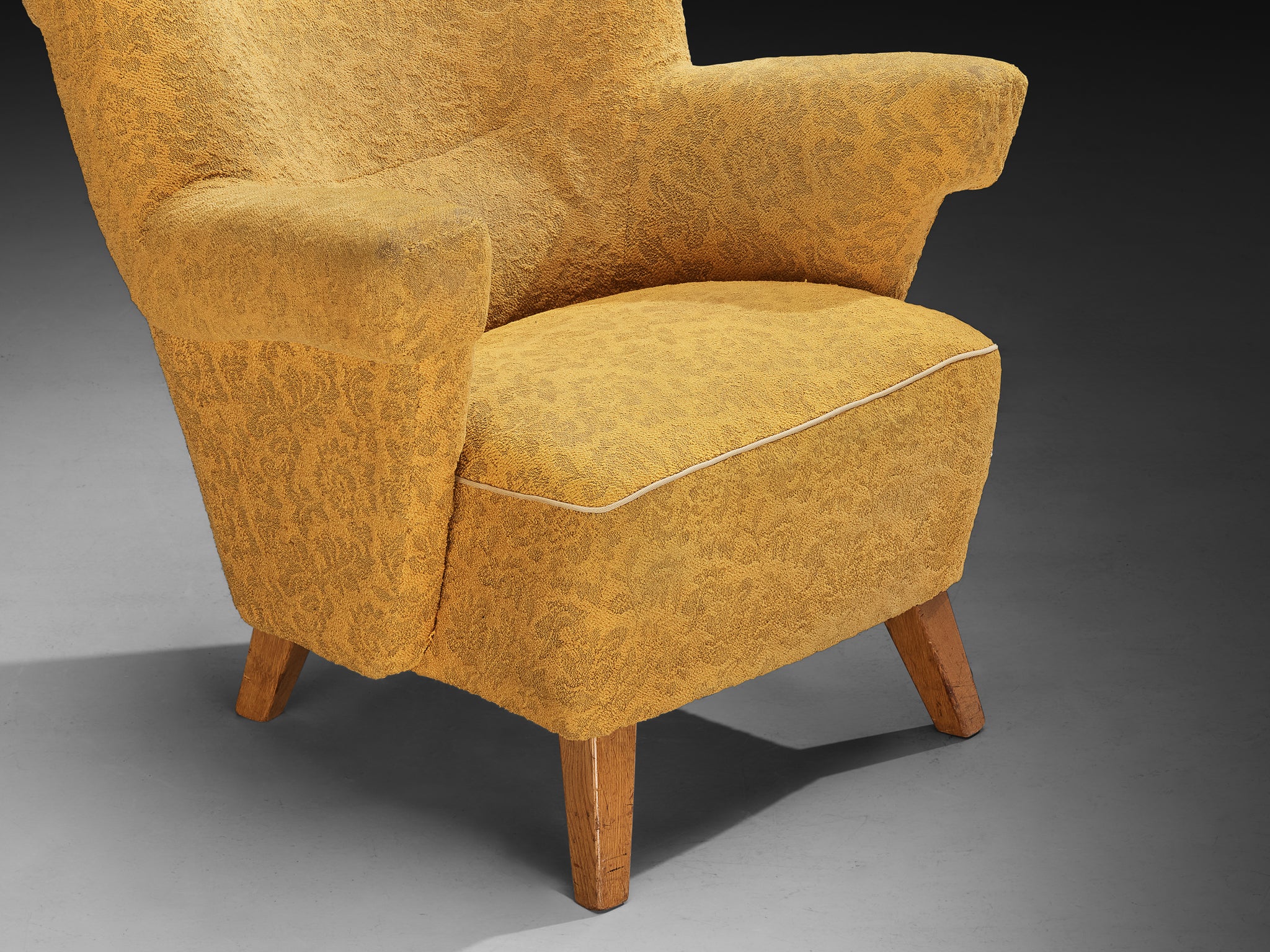 Mid-Century Lounge Chair in Yellow Fabric and Beech Seating Morentz