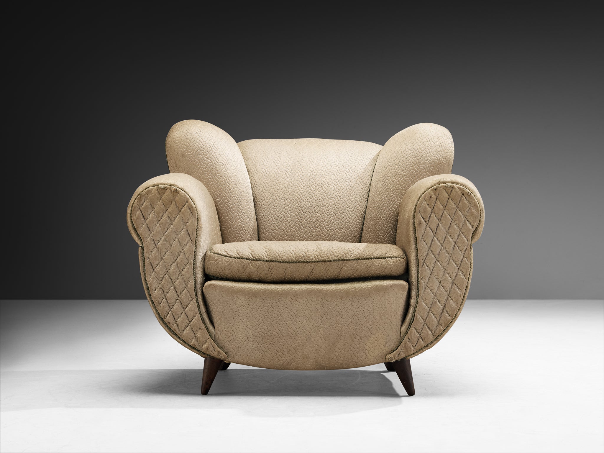Pair of Beech Lounge Chairs with Elegant Tapered Feet 1950s Seating Morentz
