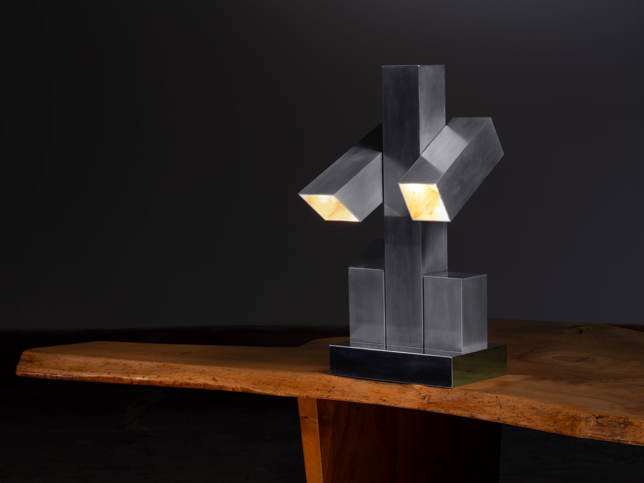 Innocente Gandini for Arredoluce 'Scultura' Table Lamp in Metal