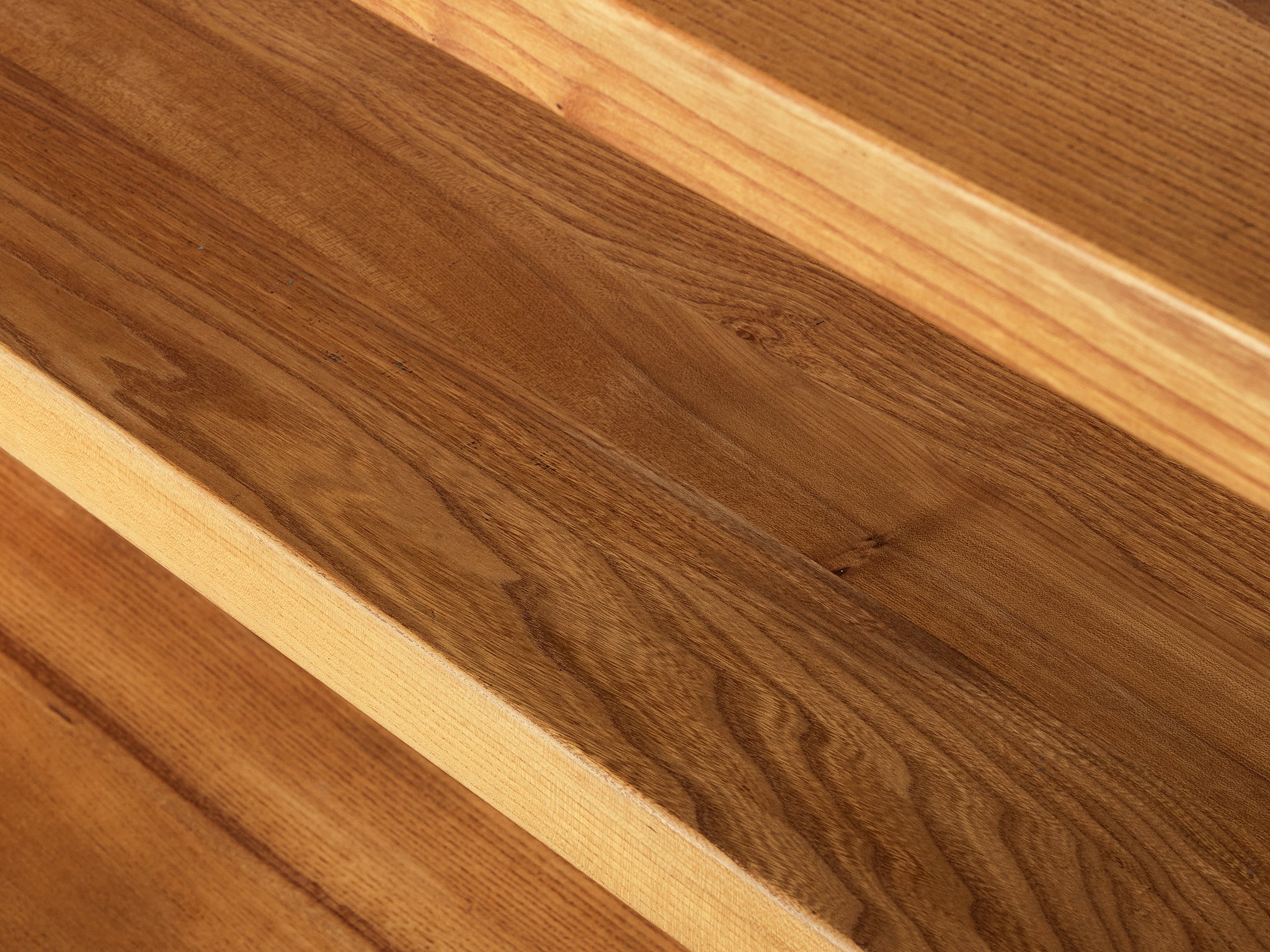 Early Pierre Chapo 'B17C' Bibliothèque in Solid Elm 283 cm / 111.42 in. Case pieces and storage cabinets Morentz