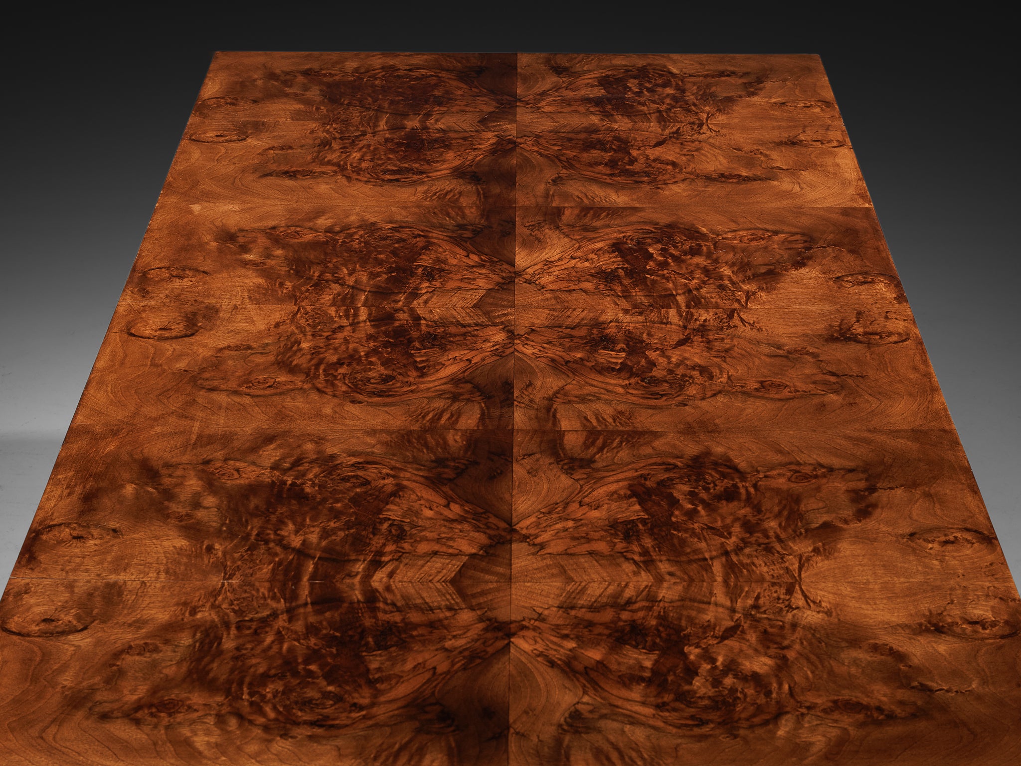 1930s Italian Rationalist Executive Desk in Walnut Burl Tables Morentz