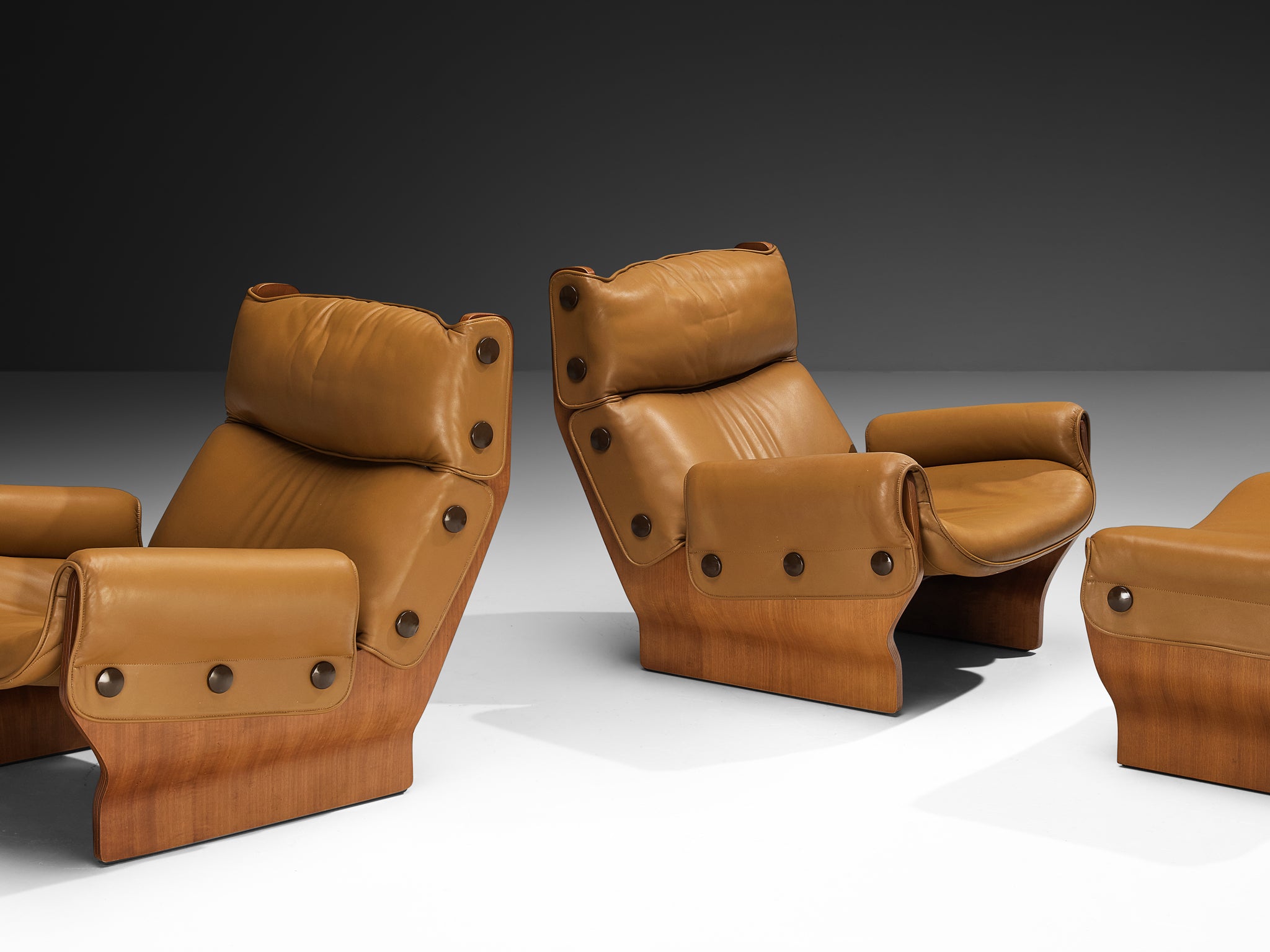 Osvaldo Borsani for Tecno 'Canada' Lounge Chairs and Ottoman