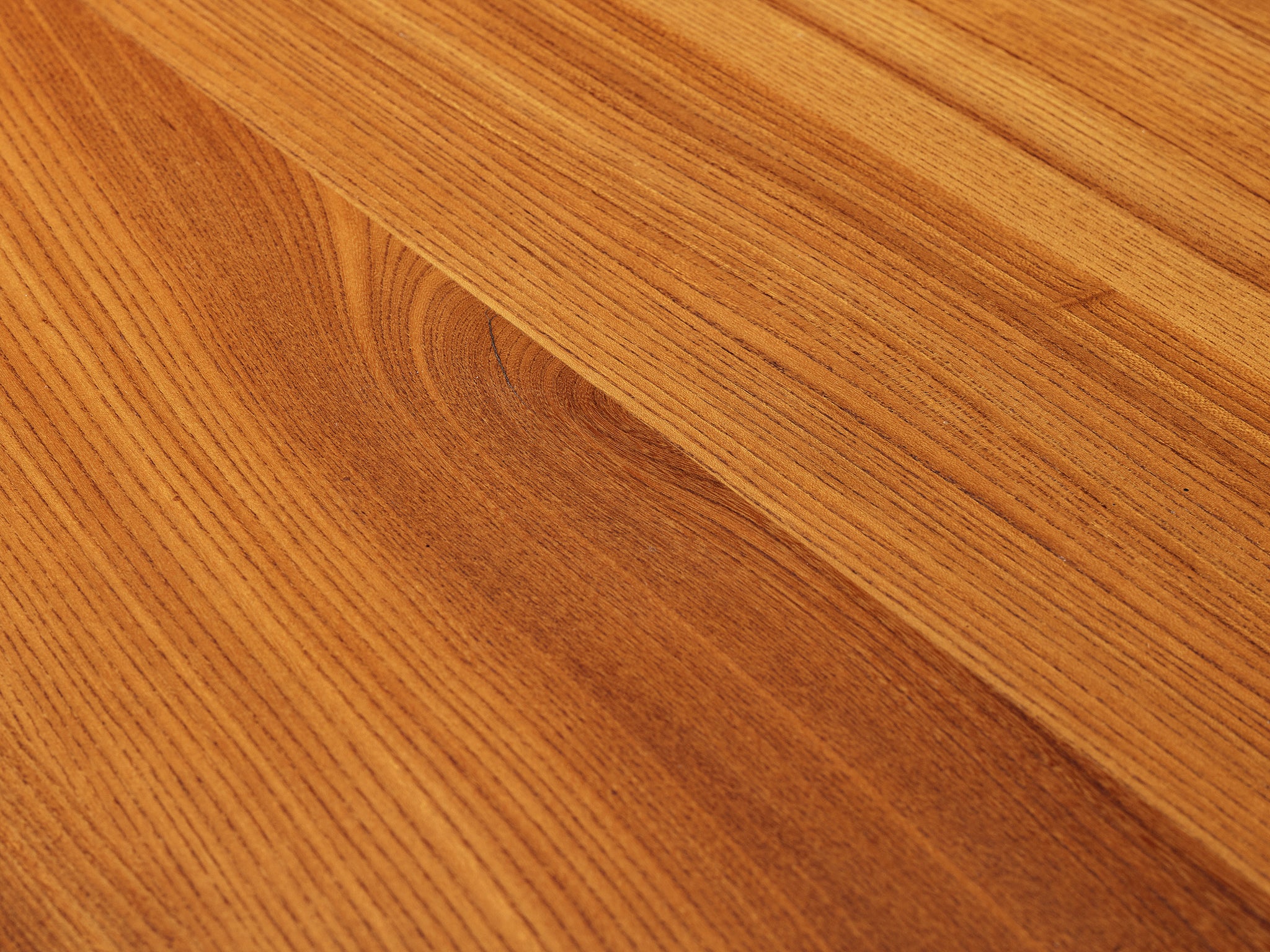 Early Pierre Chapo 'T20A' Dining Table in Solid Elm