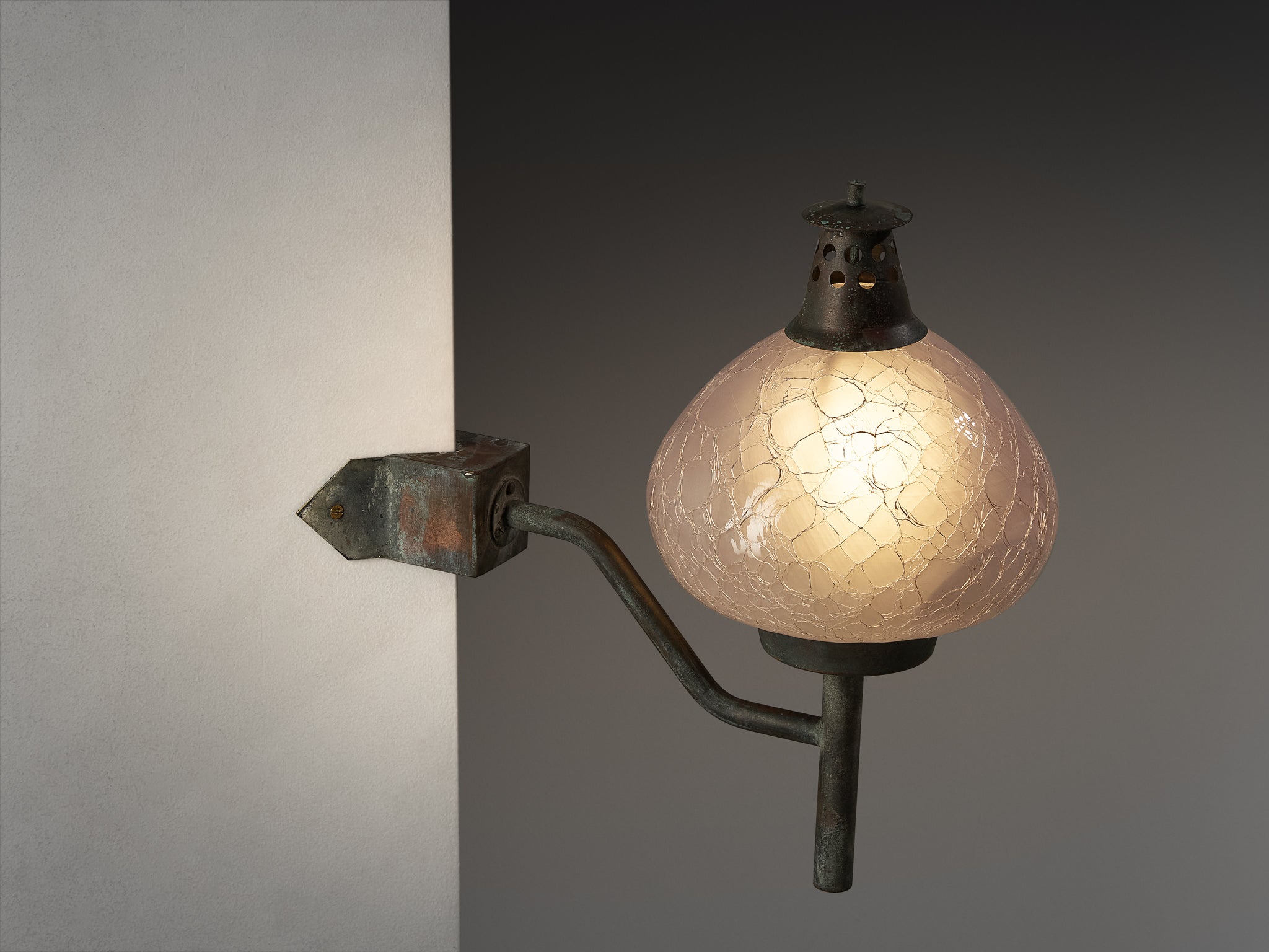 Hans-Agne Jakobsson 'S-1591' Corner Wall Light in Copper and Glass Lighting Morentz