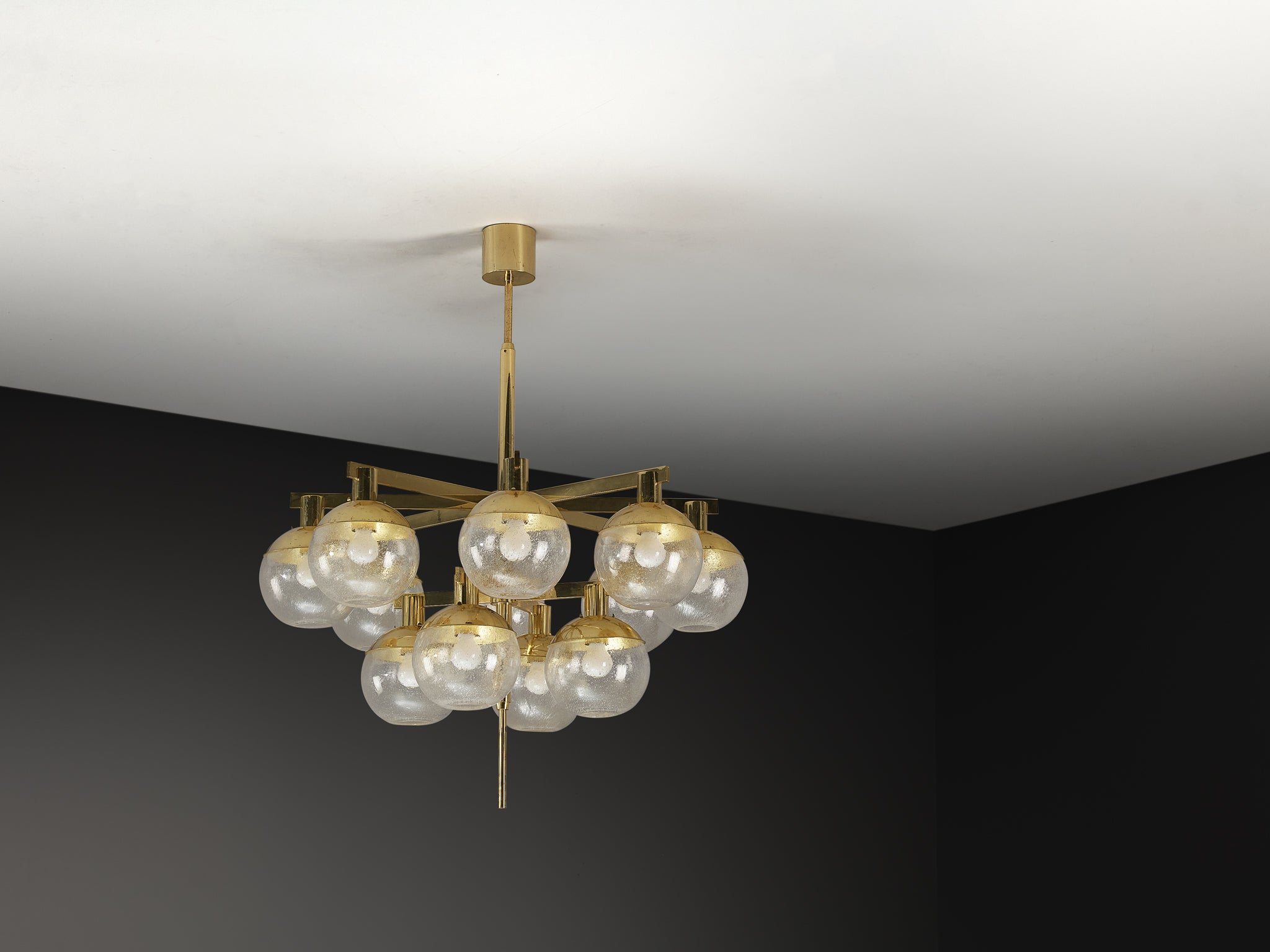 Hans-Agne Jakobsson 'Pastoral' Chandelier in Brass with Glass Spheres