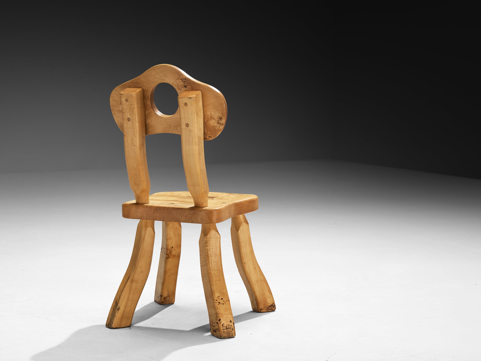 Naturalistic Set of Twelve Dining Chairs in Solid Maple Seating Morentz