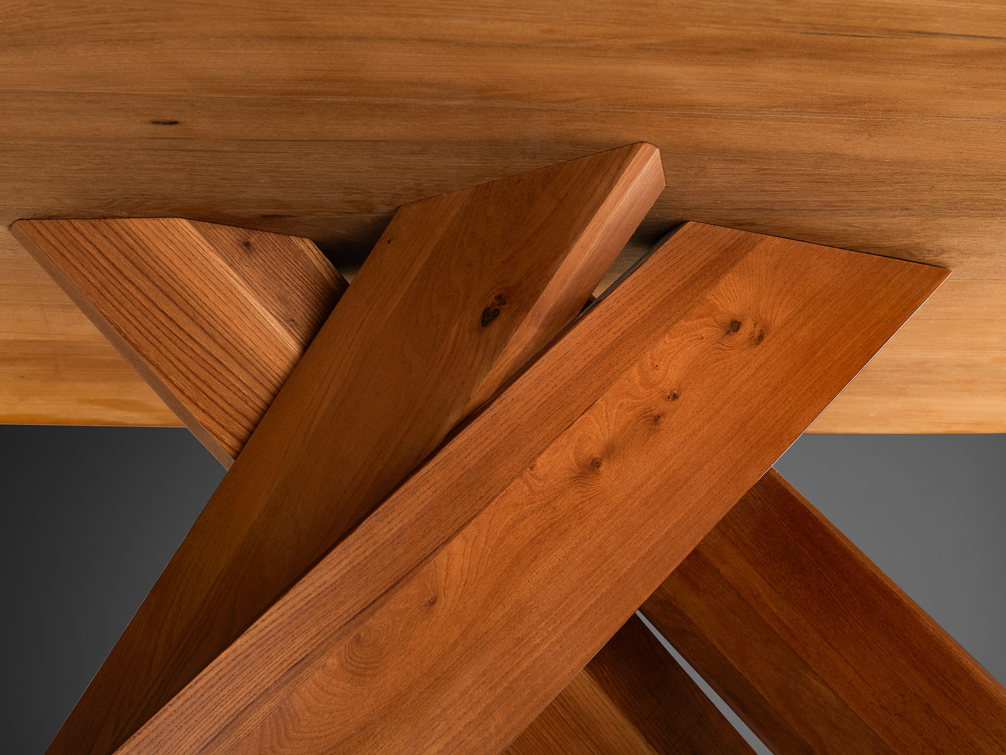 Pierre Chapo 'T35C' Aban Table in Elm Tables Morentz