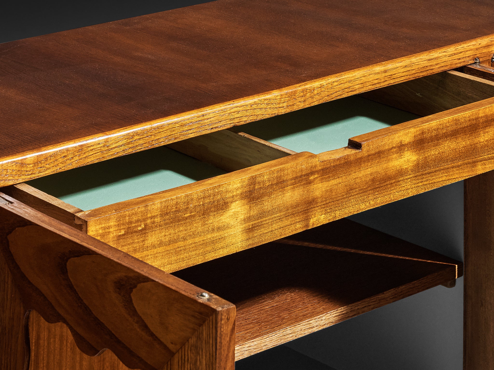 Sizeable Italian Art Deco Sideboard in Wood 270 cm/106 in Wide