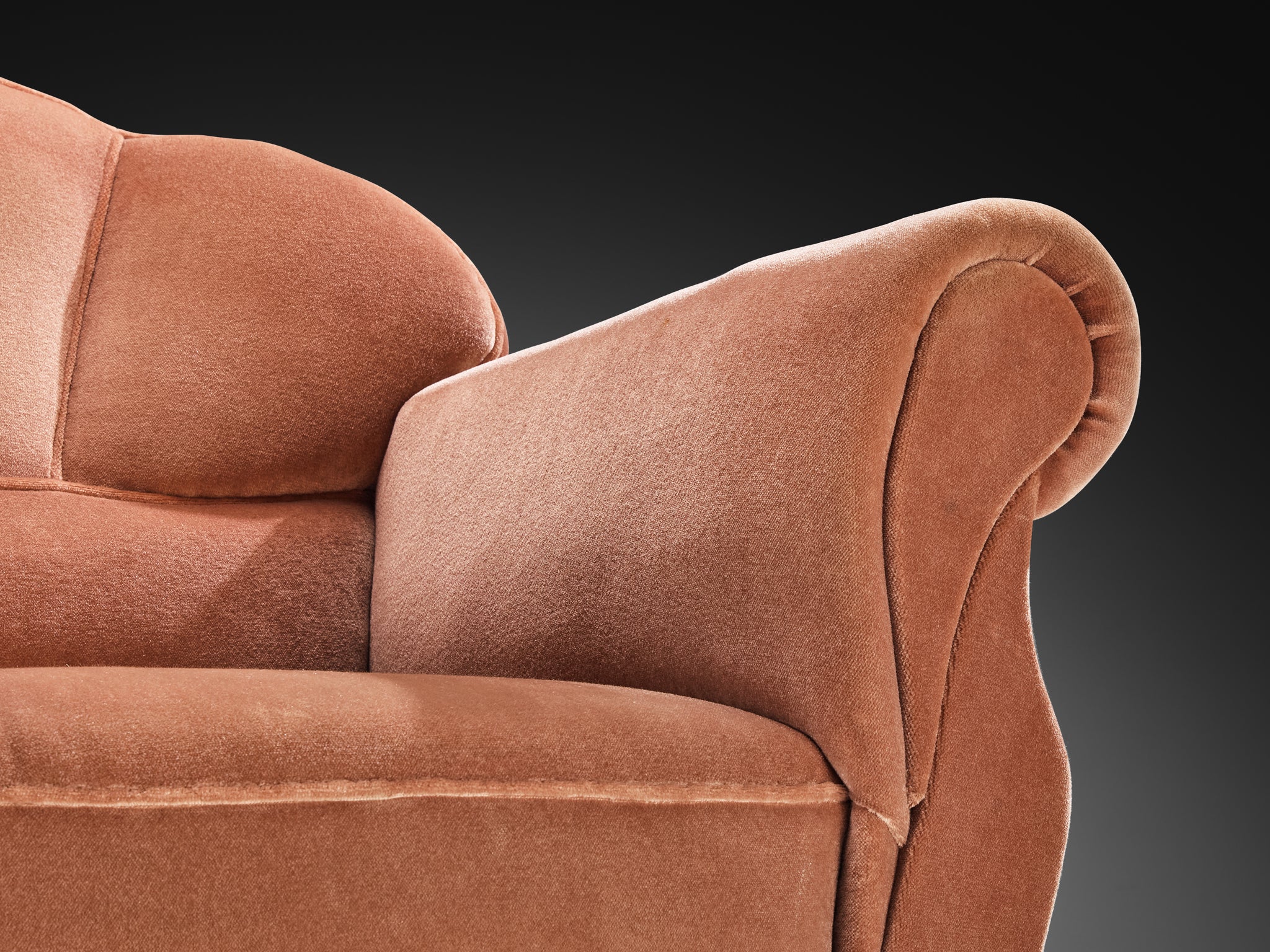 1930s Sculptural Art Deco Lounge Chair in Dusty Pink Velvet and Oak Seating Morentz