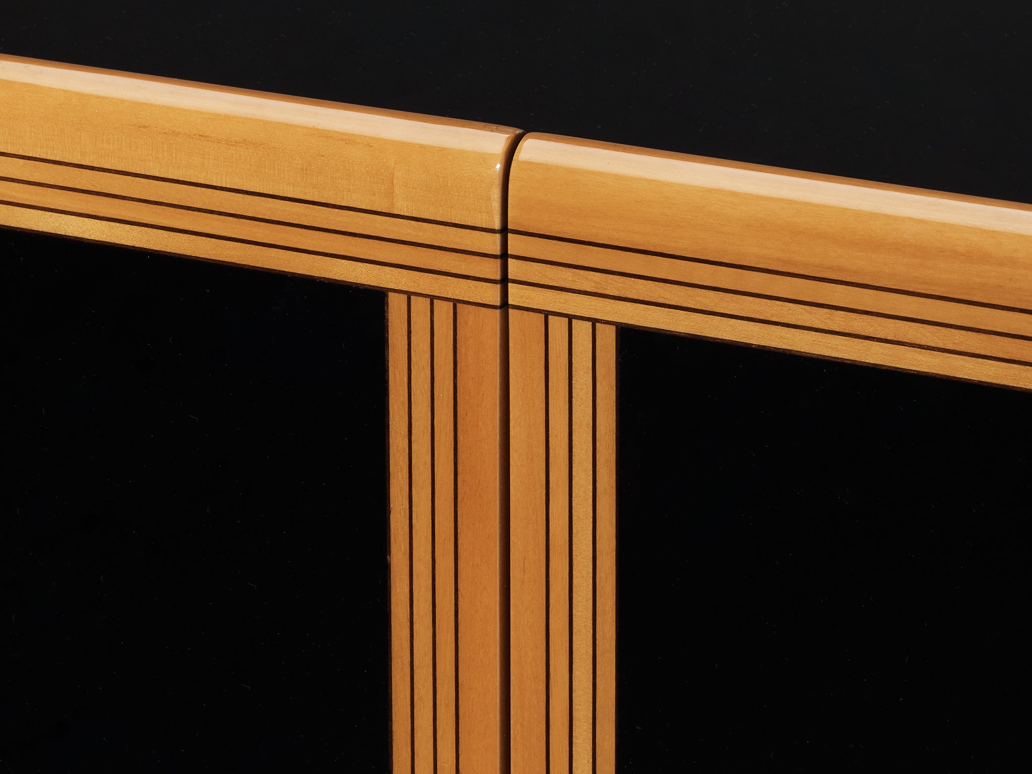 Afra & Tobia Scarpa for Maxalto 'Artona' Sideboard in Black Lacquered Wood Case pieces and storage cabinets Morentz