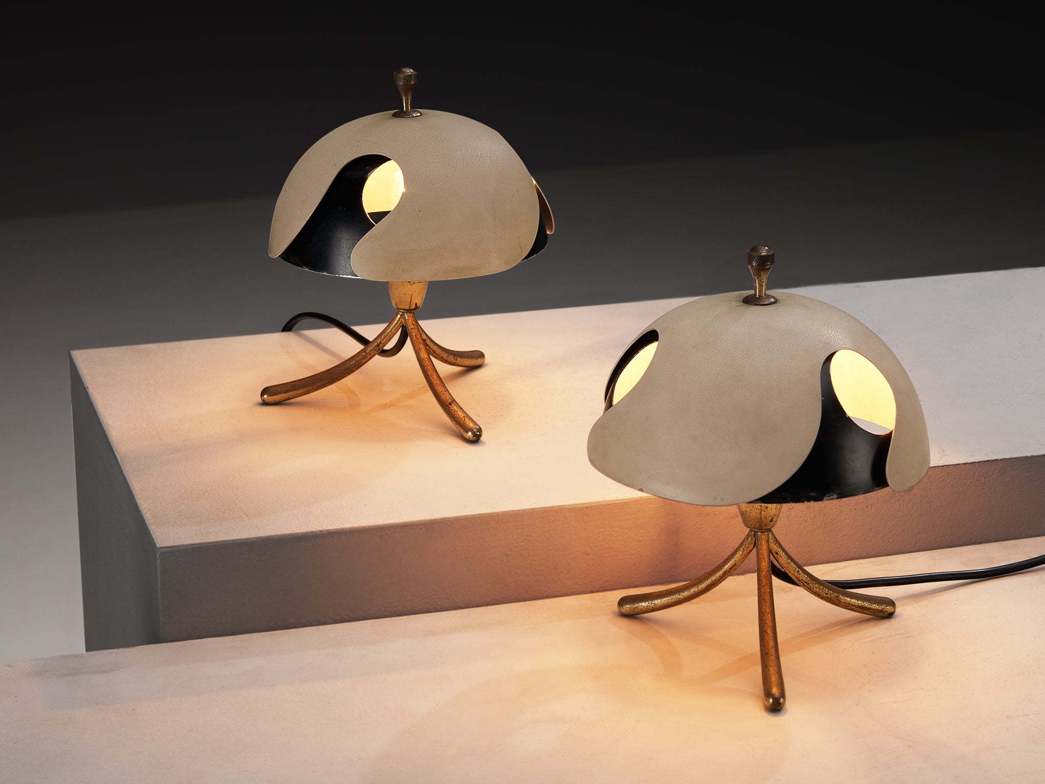 Angelo Lelii for Arredoluce Rare Pair of Table Lamps Lighting Morentz