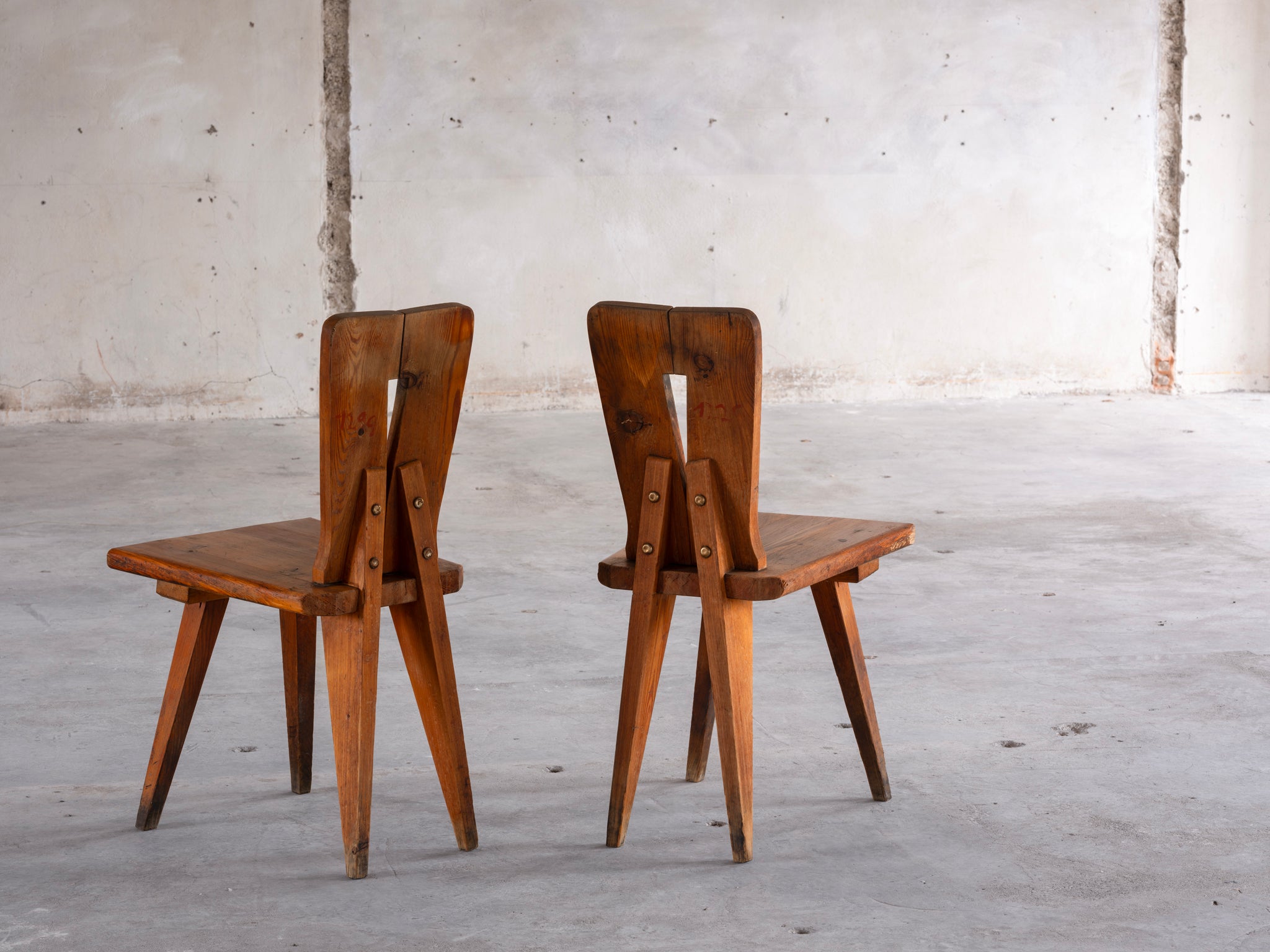 1950s Sculptural French Chalet Set of Carved Tables and Chairs in Solid Pine