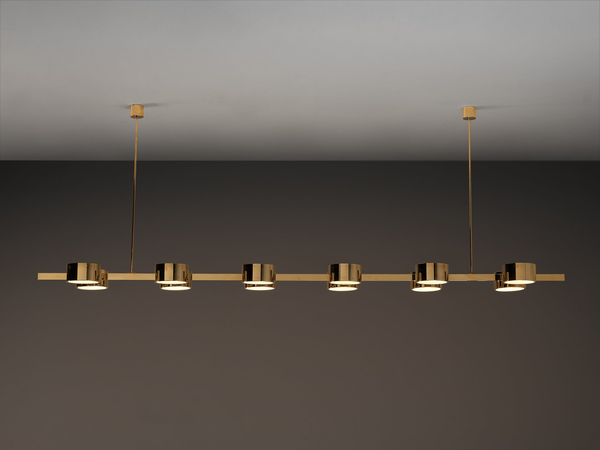 Hans-Agne Jakobsson 'T 261/12' Chandelier in Brass Lighting Morentz